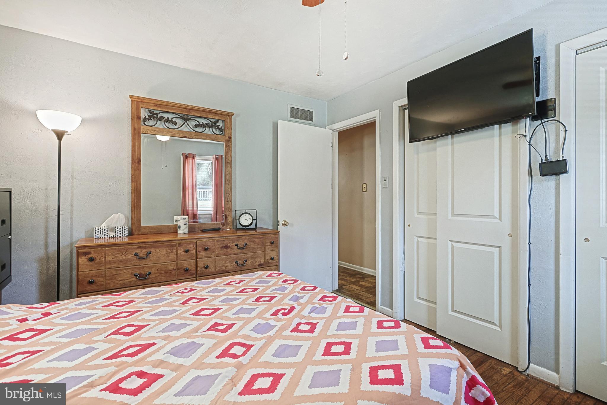 SPRINGWOOD ROAD - Residential