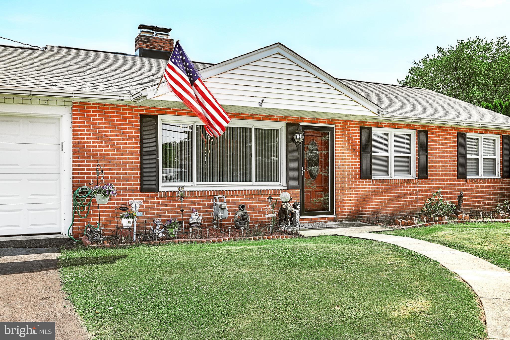 SPRINGWOOD ROAD - Residential