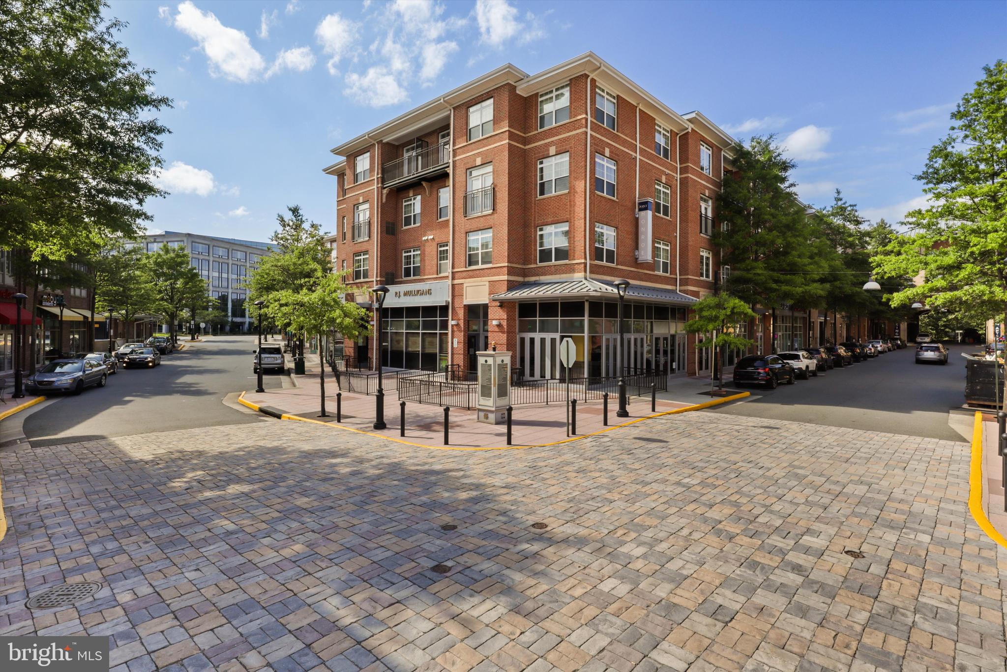 WOODLAND PARK - Residential