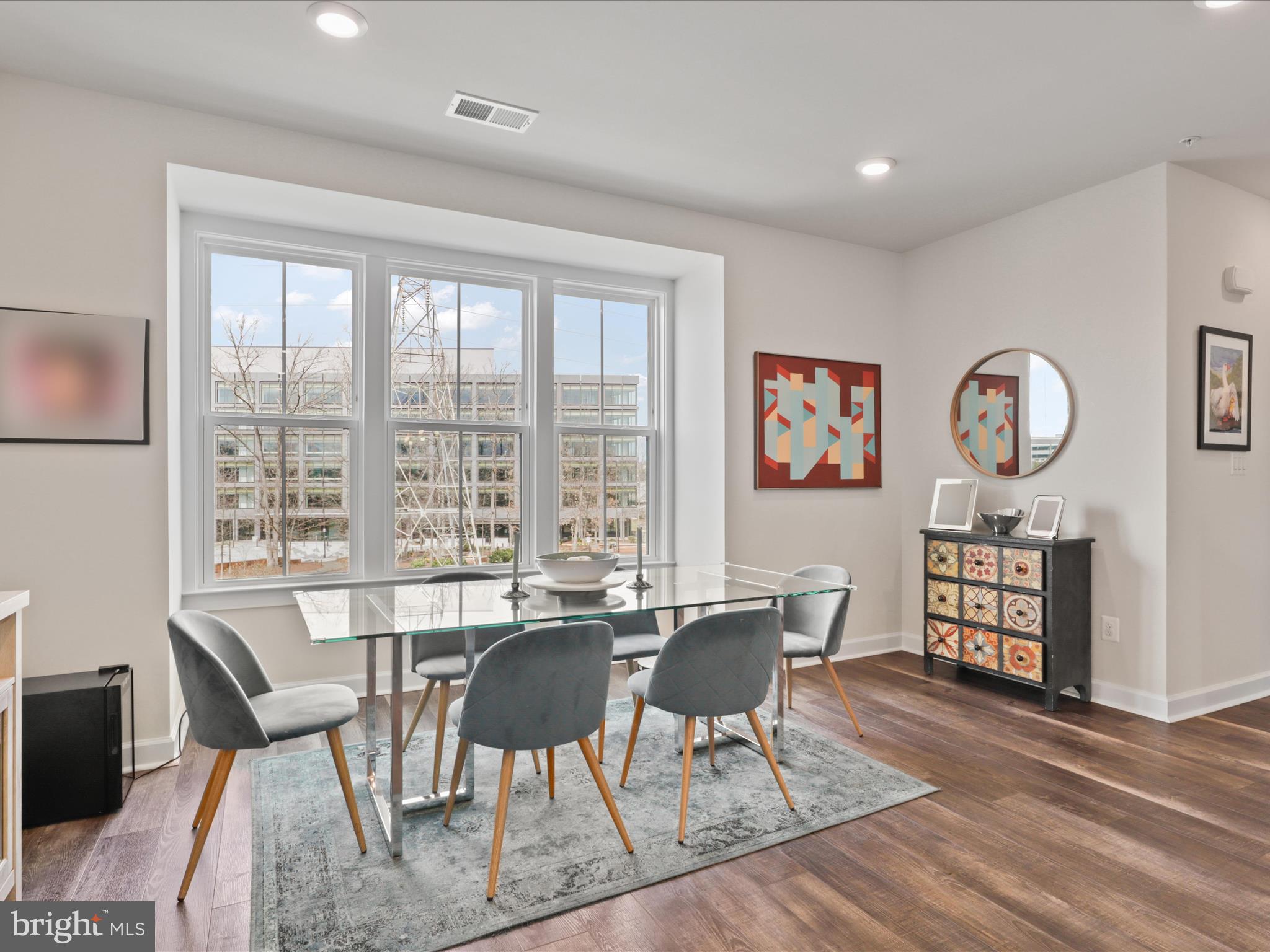 WOODLAND PARK - Residential