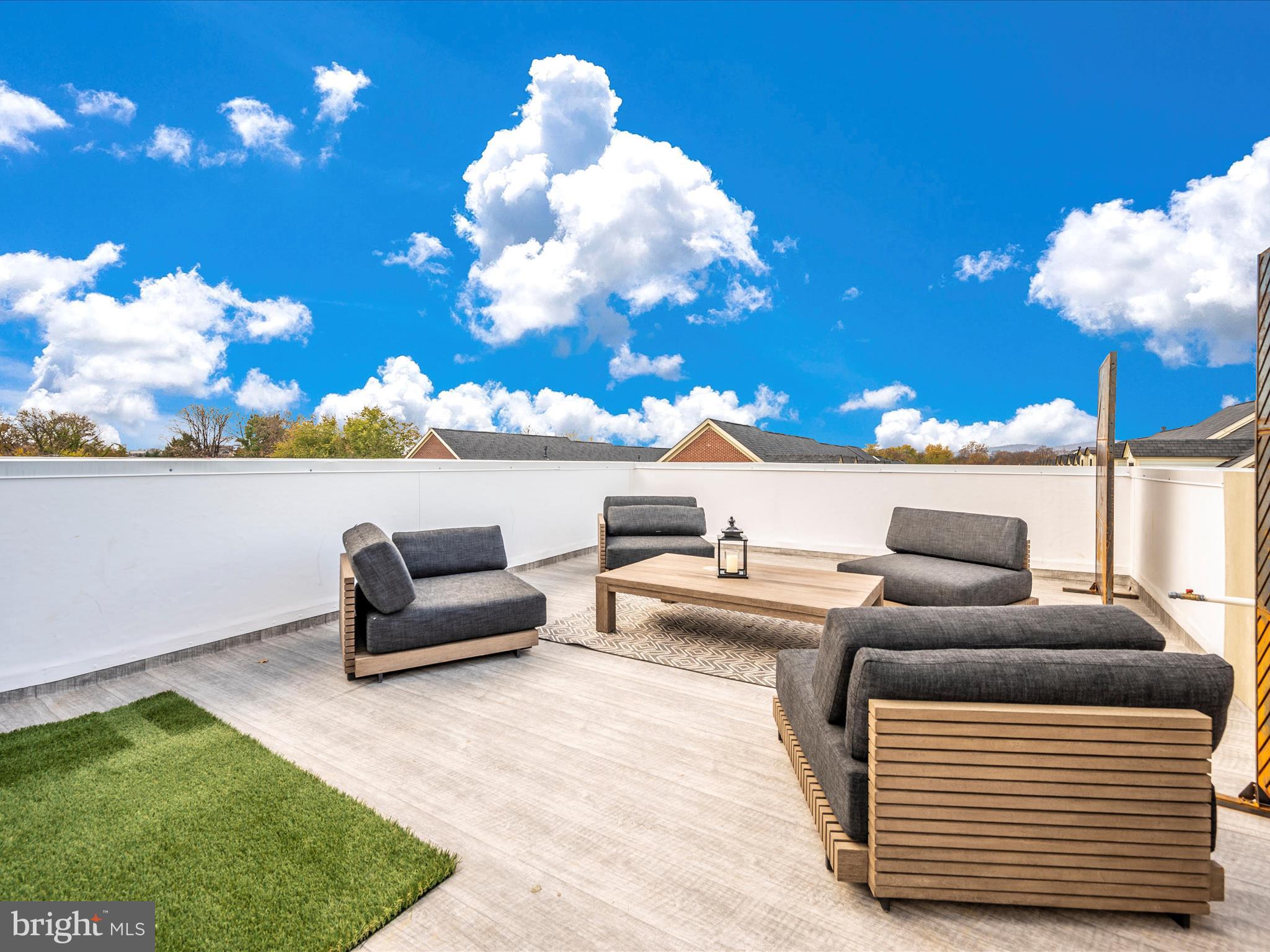 DOWNTOWN FREDERICK - Residential