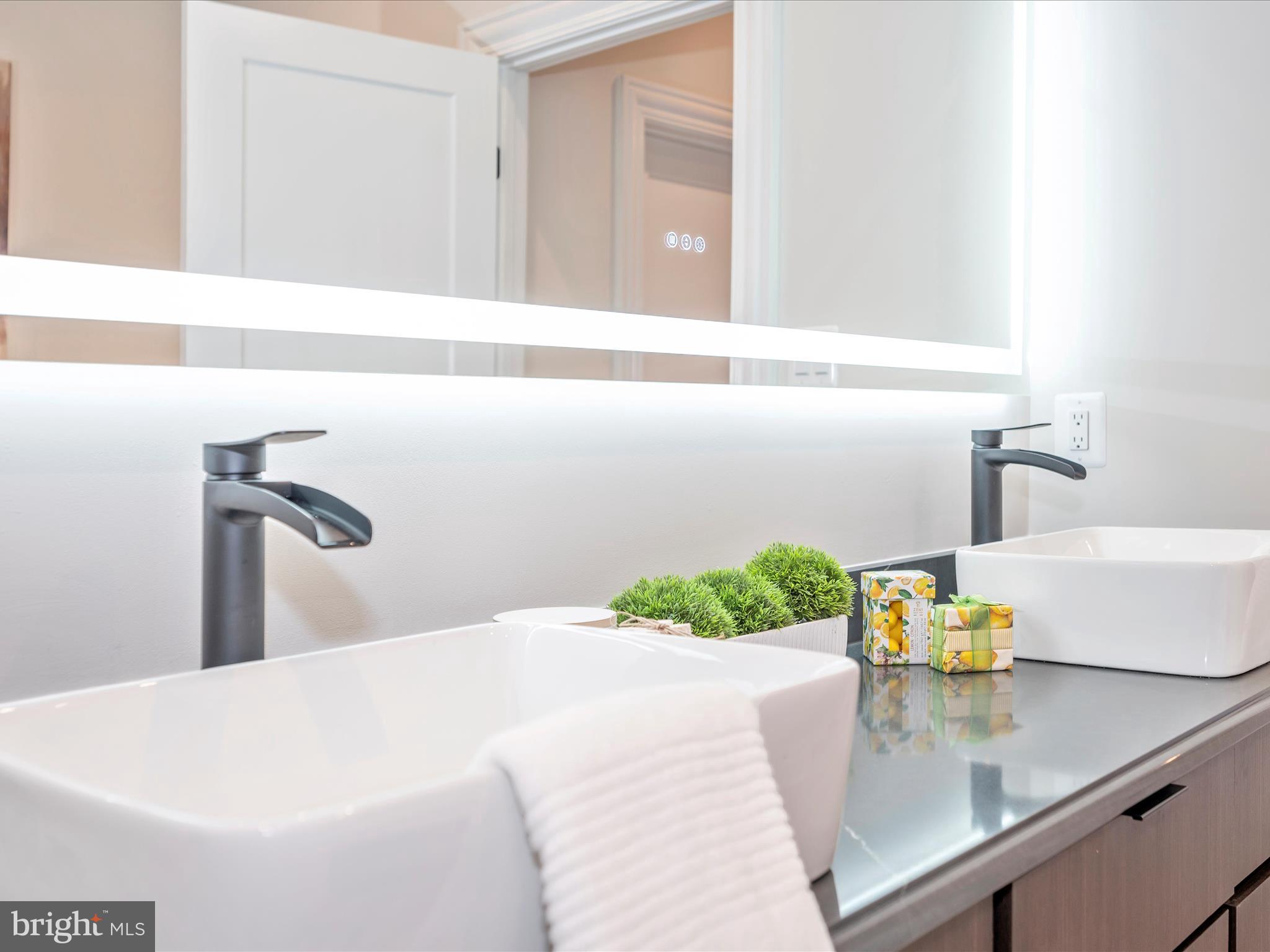 DOWNTOWN FREDERICK - Residential