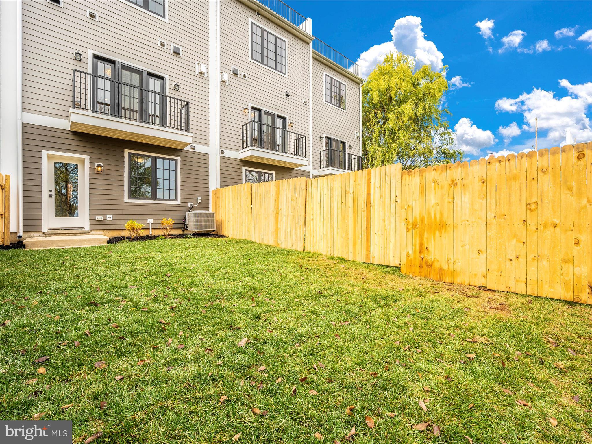 DOWNTOWN FREDERICK - Residential