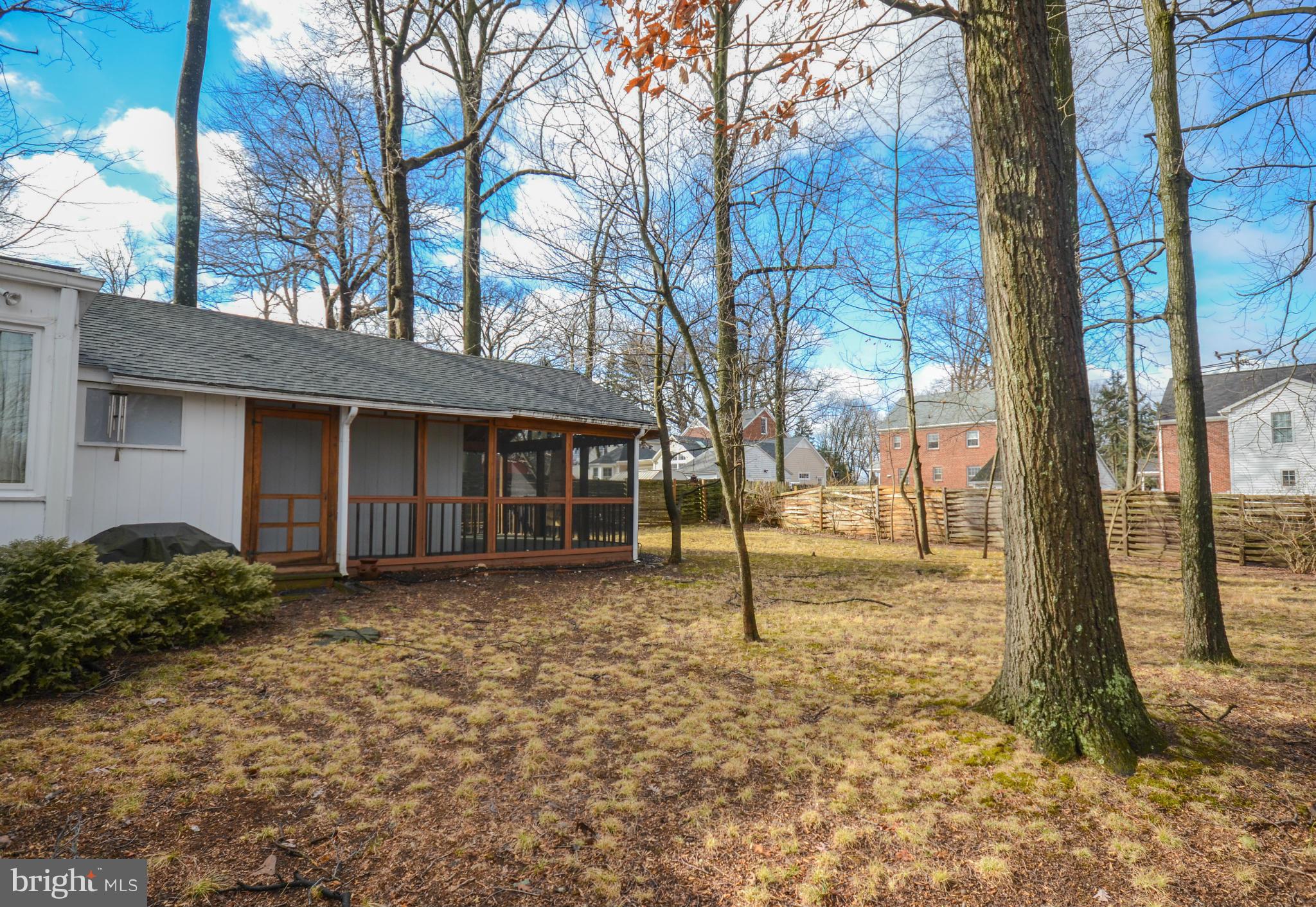 BEALLS - Residential Lease