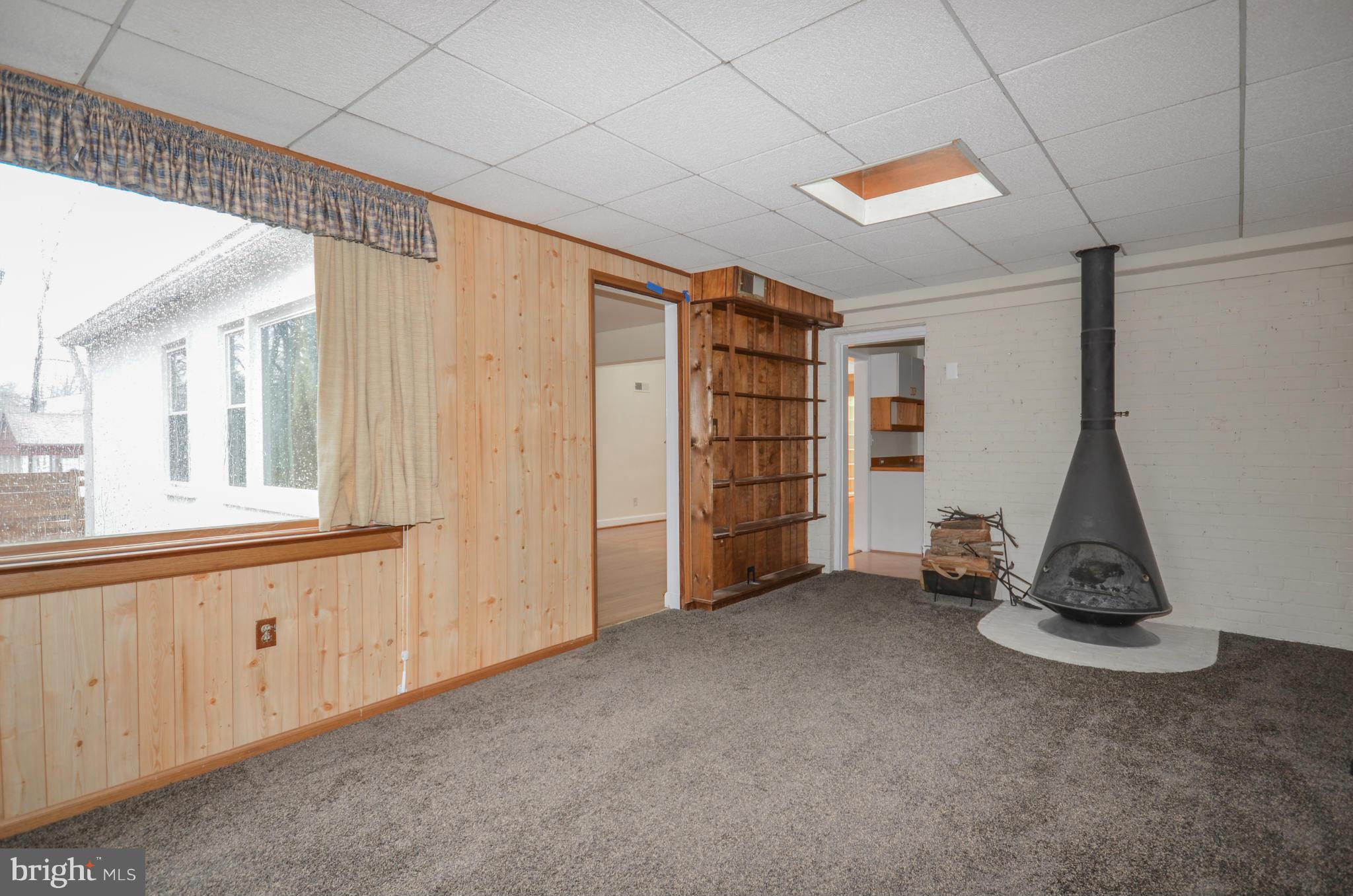 BEALLS - Residential Lease