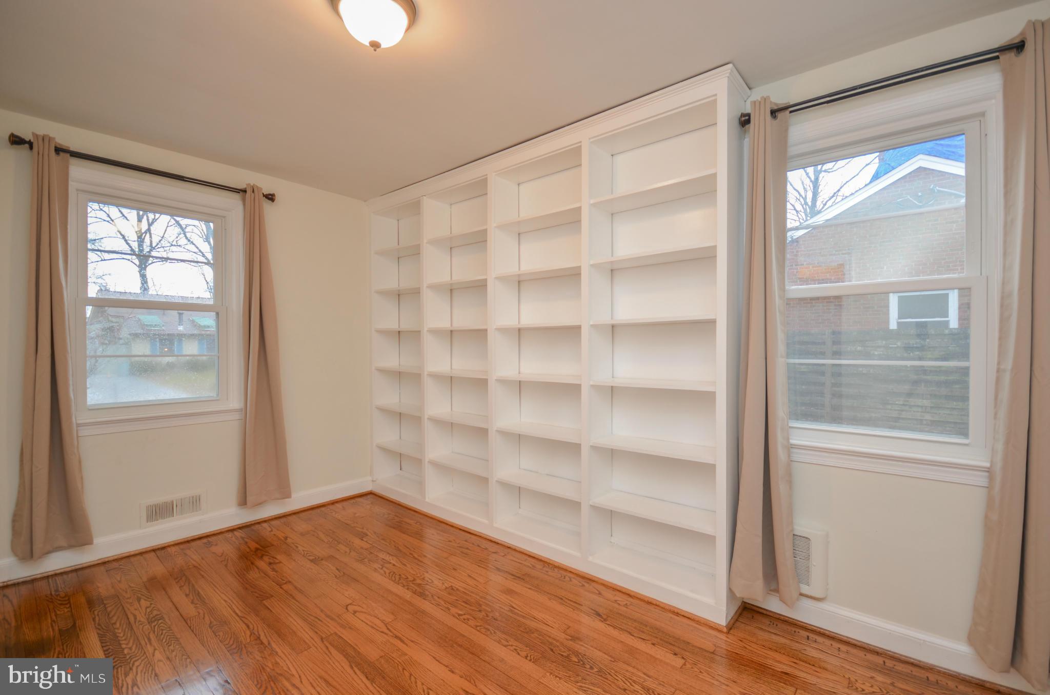 BEALLS - Residential Lease