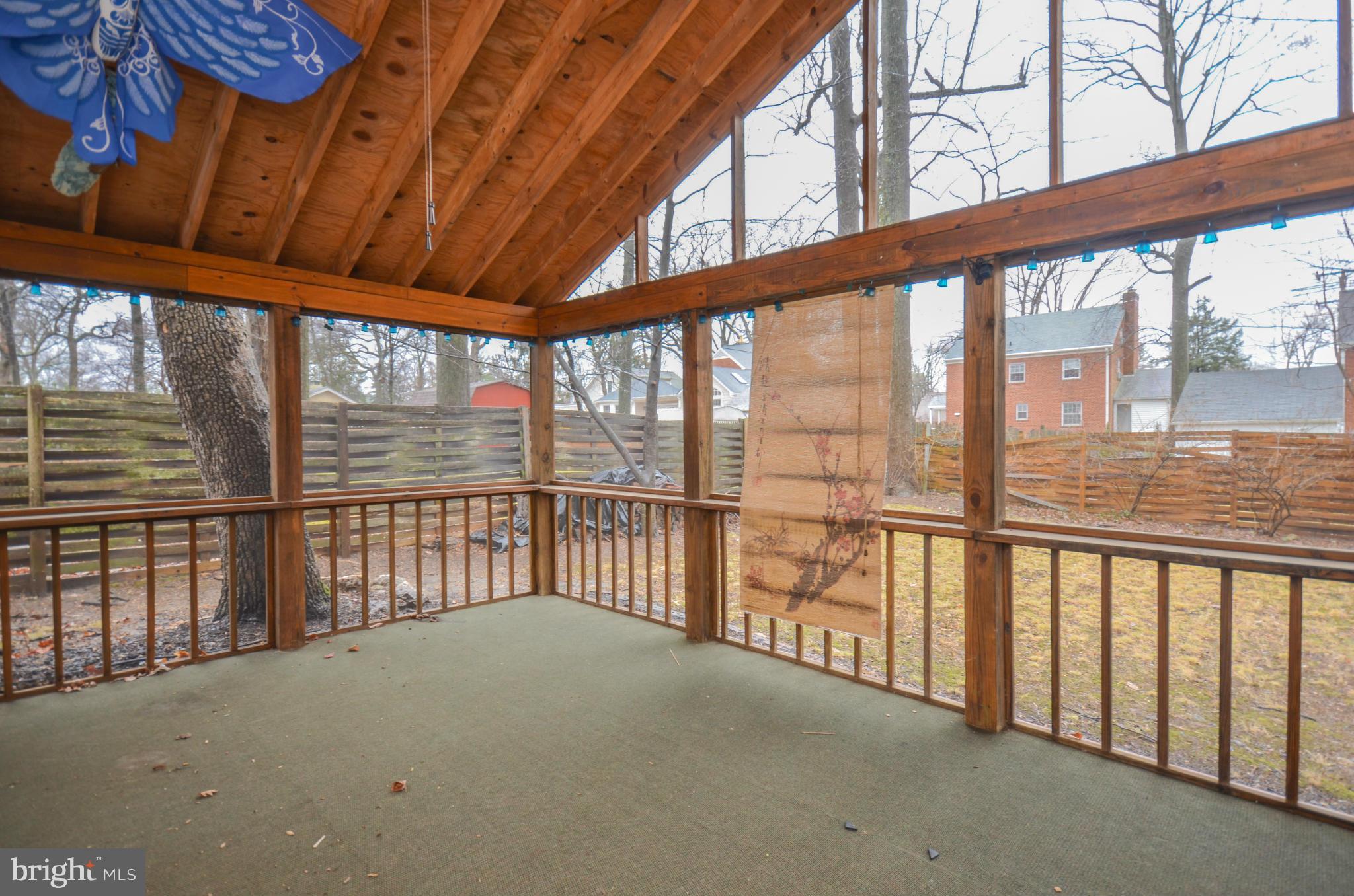 BEALLS - Residential Lease