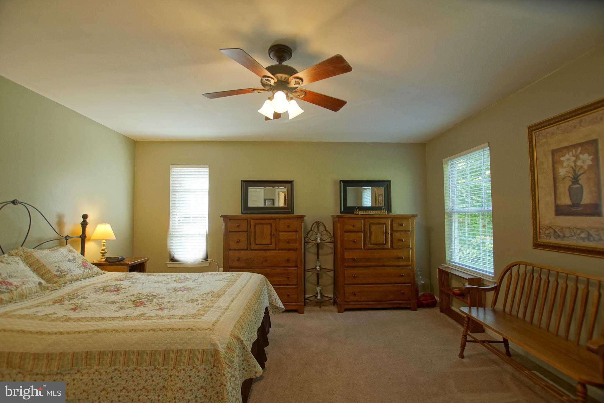 CARRIAGE CROSSING - Residential