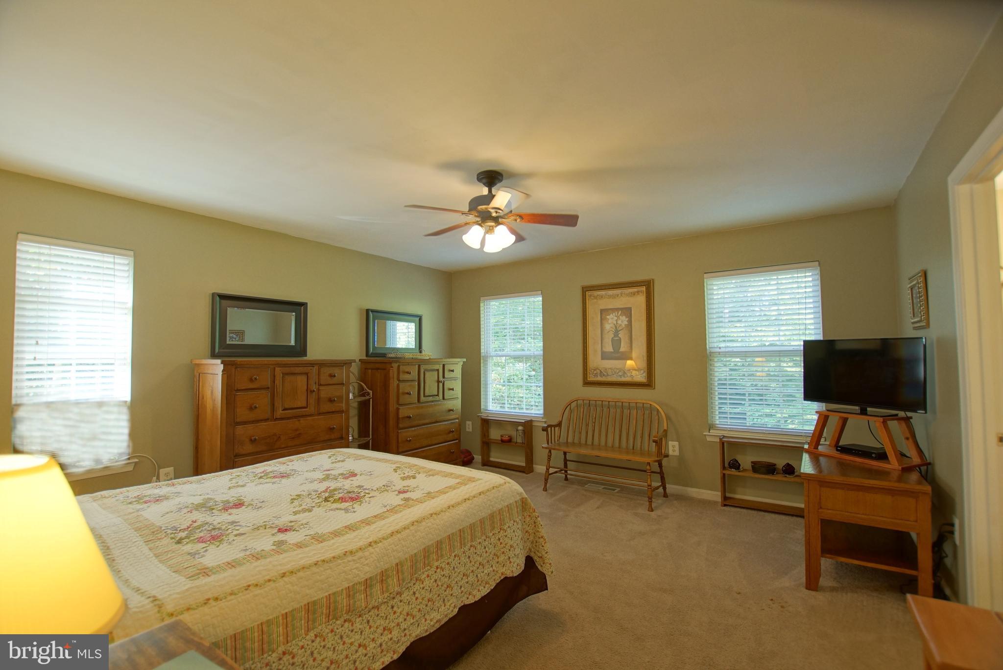 CARRIAGE CROSSING - Residential