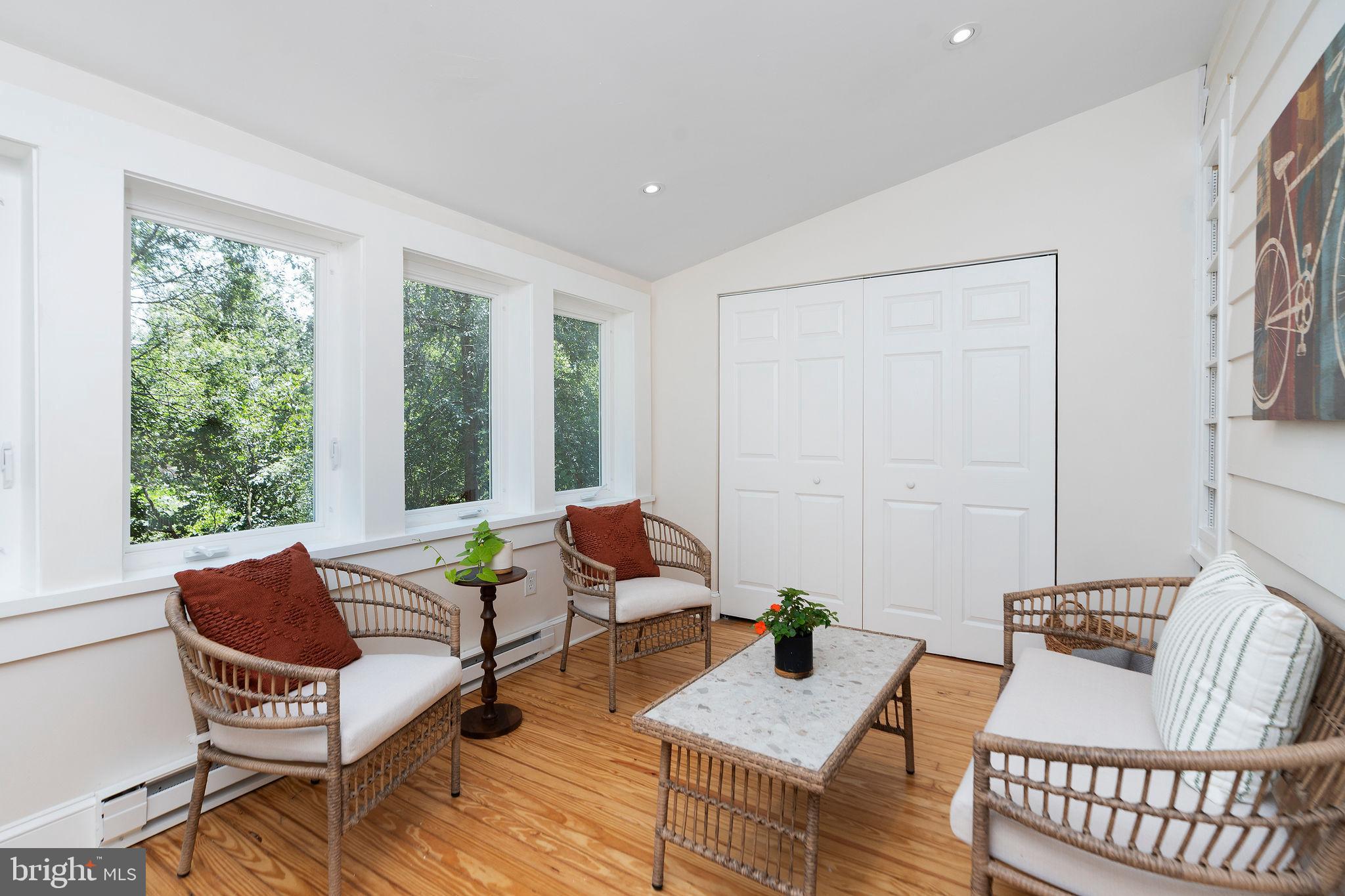 STAUNTON - Residential