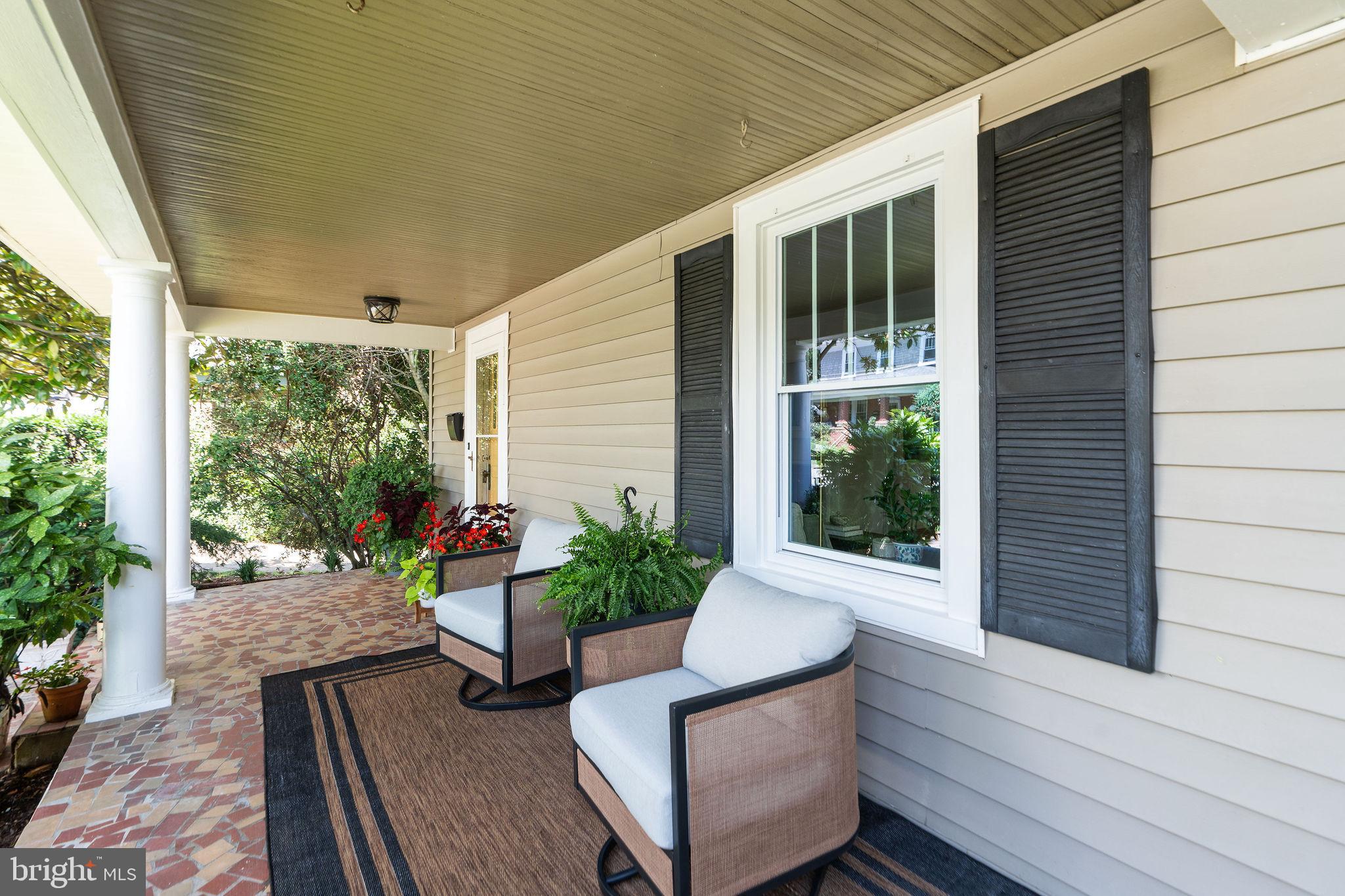 STAUNTON - Residential