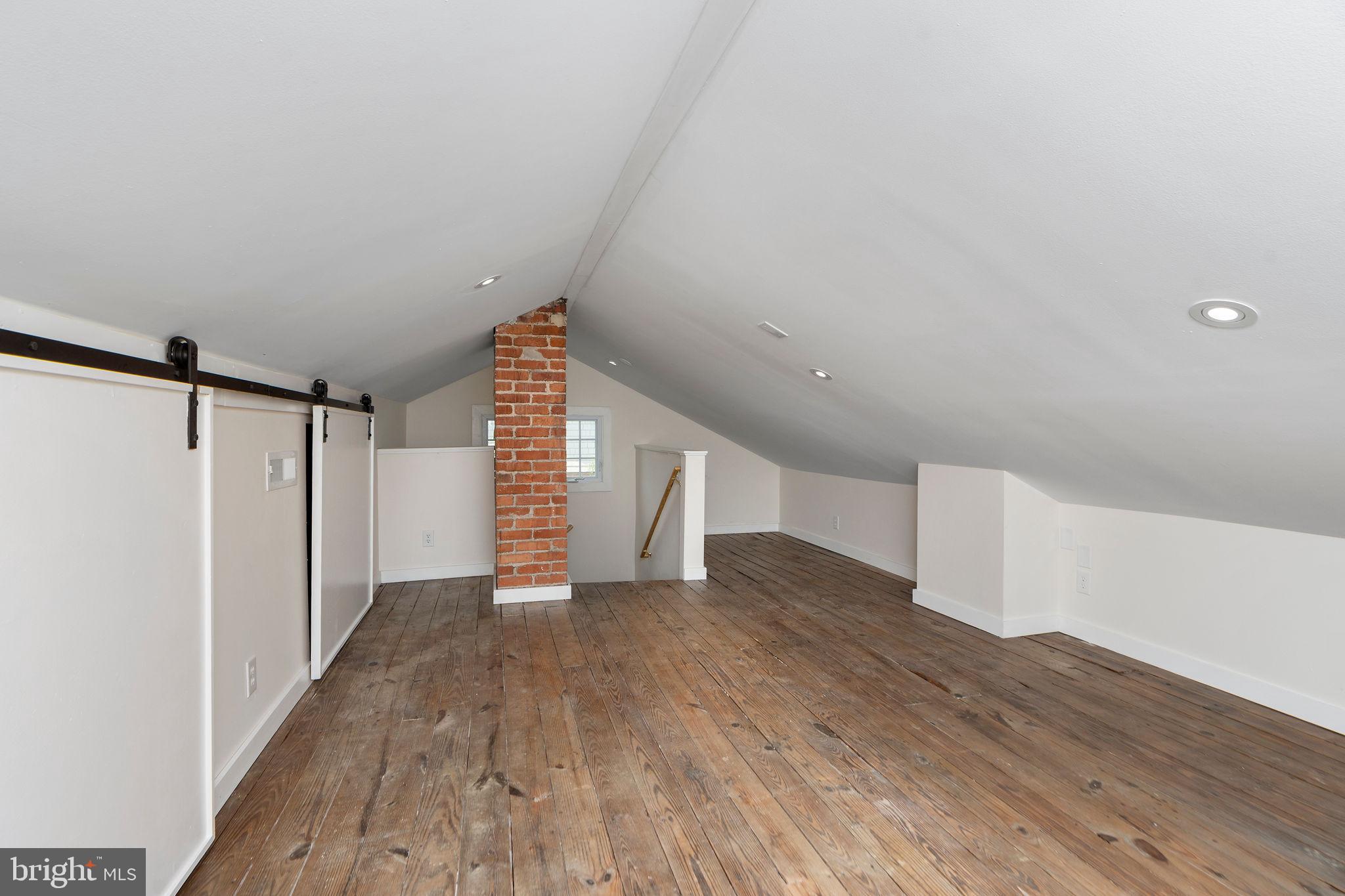 STAUNTON - Residential