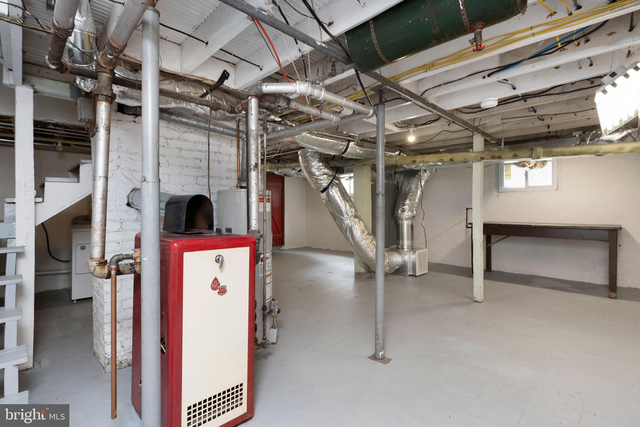 STAUNTON - Residential