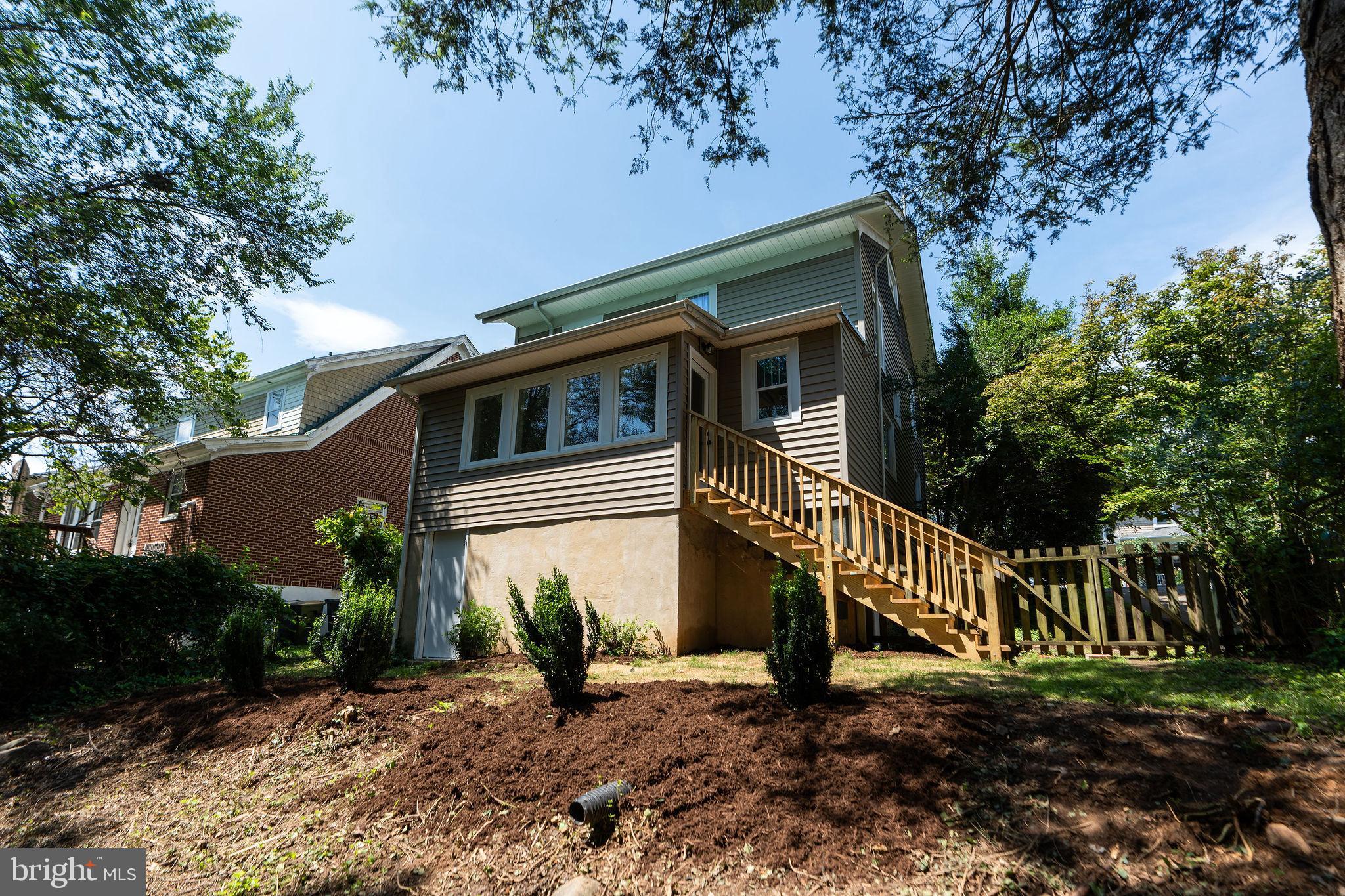 STAUNTON - Residential