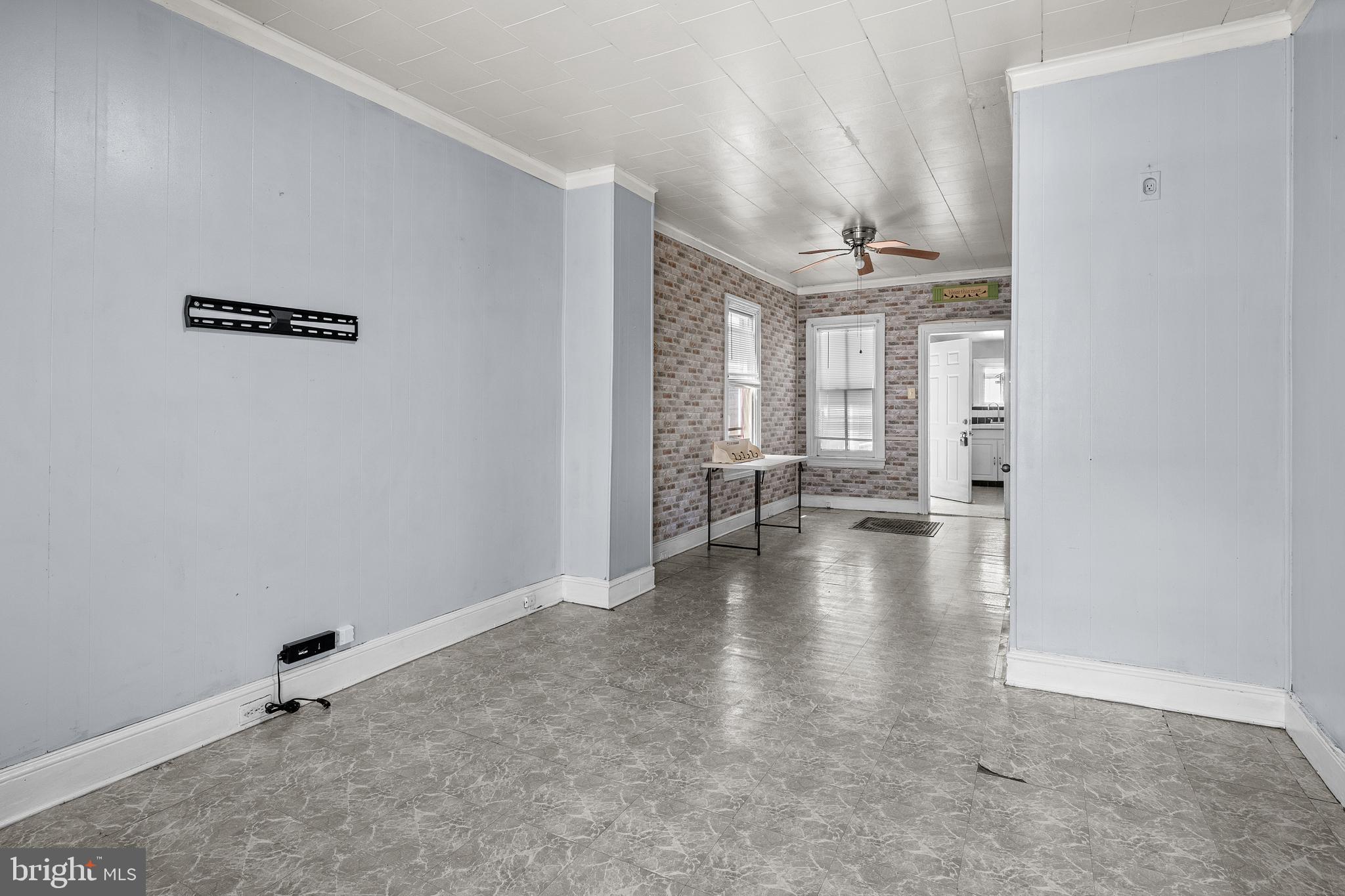 POTTSTOWN - Residential