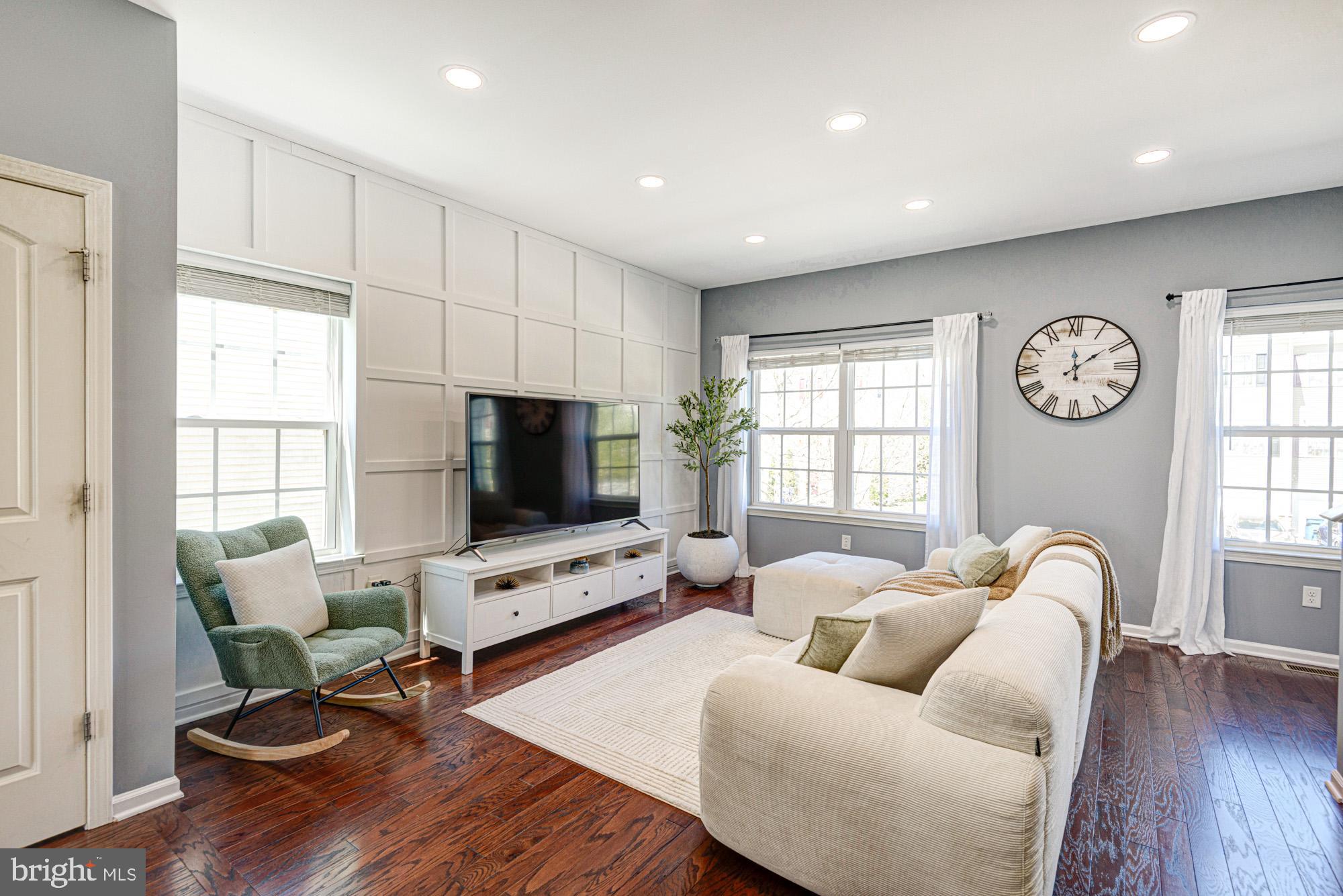 HYETTS CROSSING - Residential