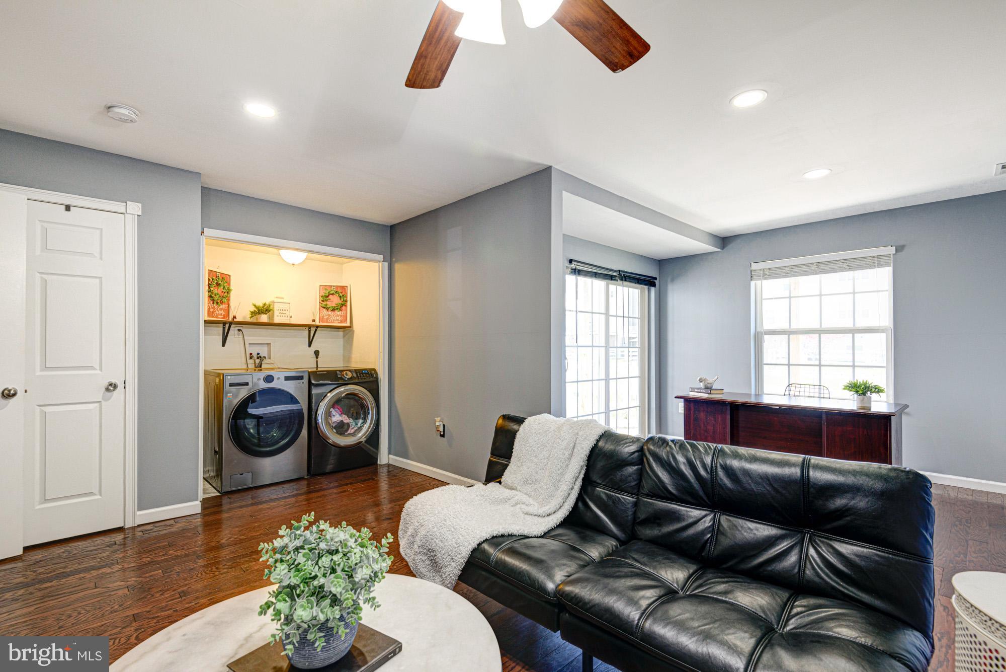 HYETTS CROSSING - Residential