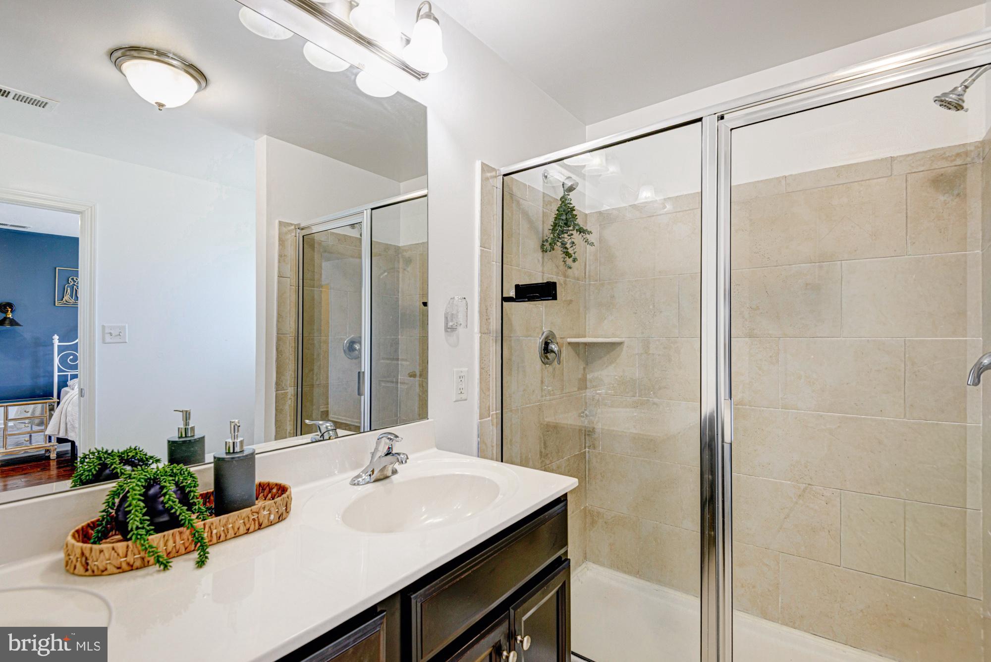 HYETTS CROSSING - Residential