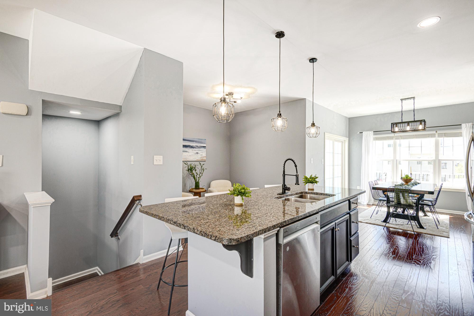 HYETTS CROSSING - Residential