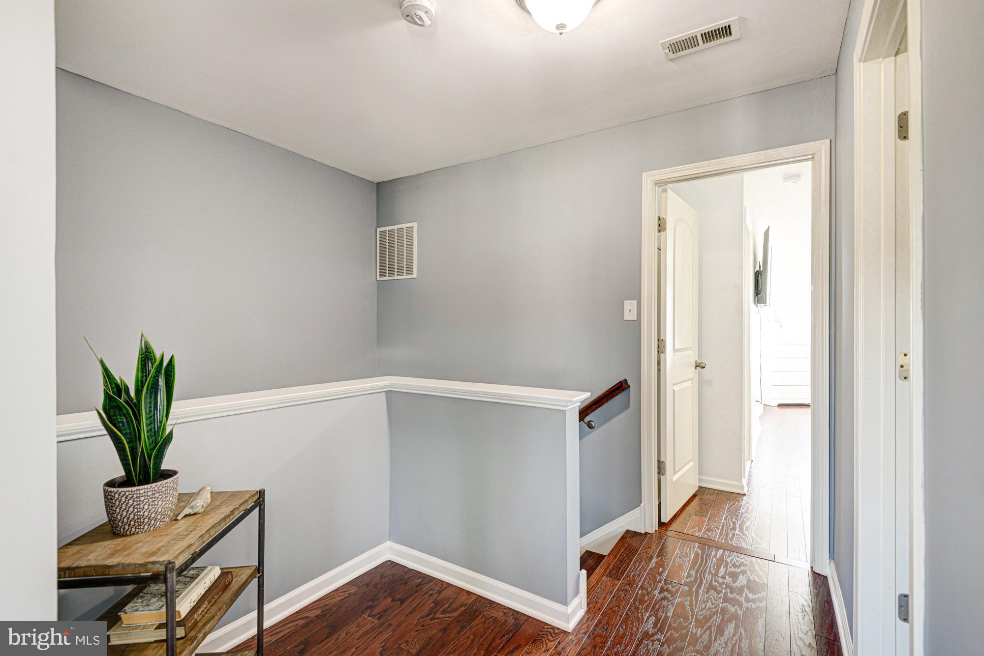 HYETTS CROSSING - Residential