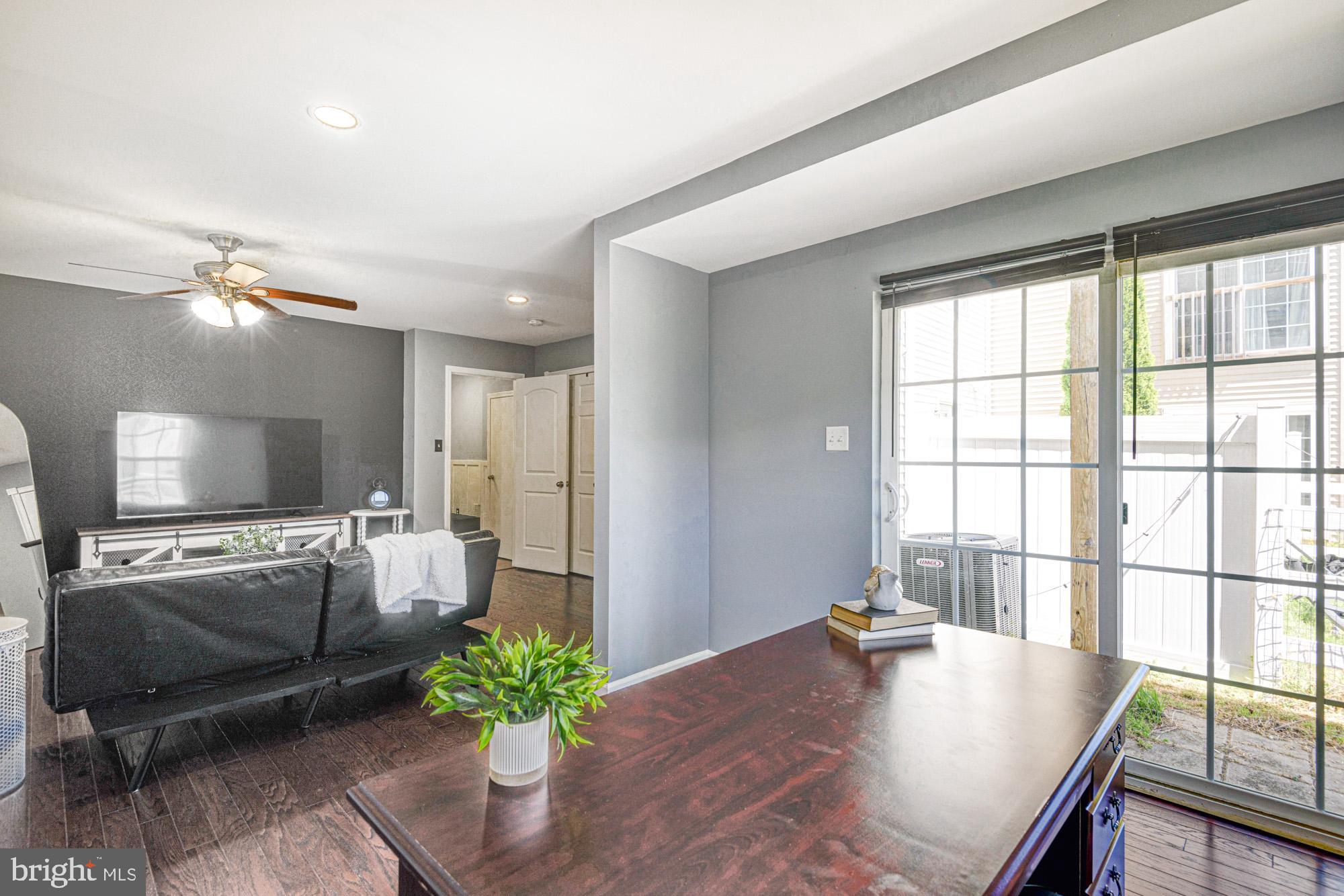 HYETTS CROSSING - Residential