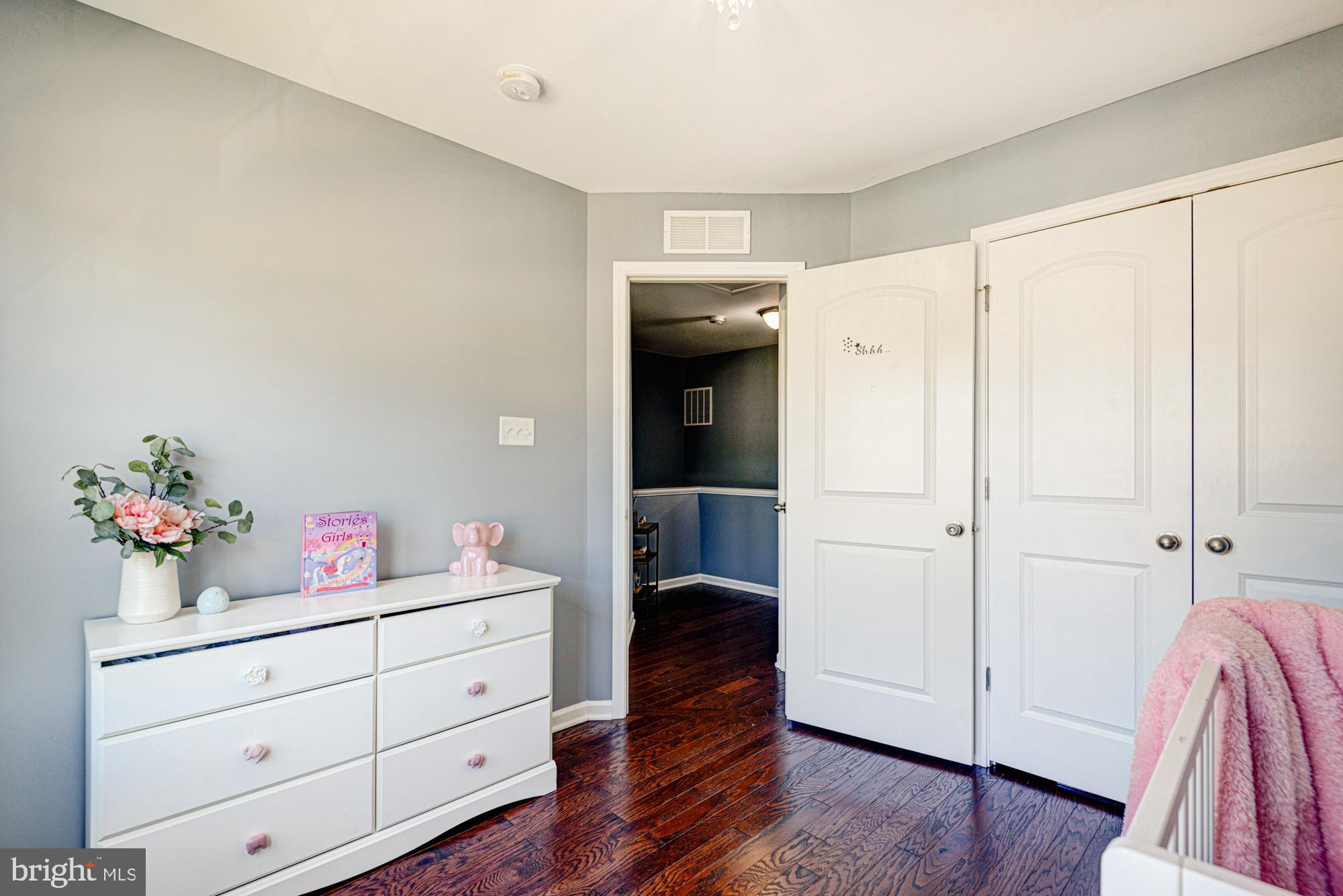 HYETTS CROSSING - Residential