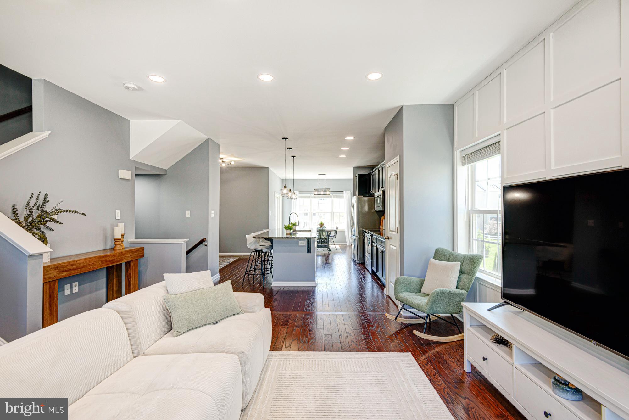 HYETTS CROSSING - Residential