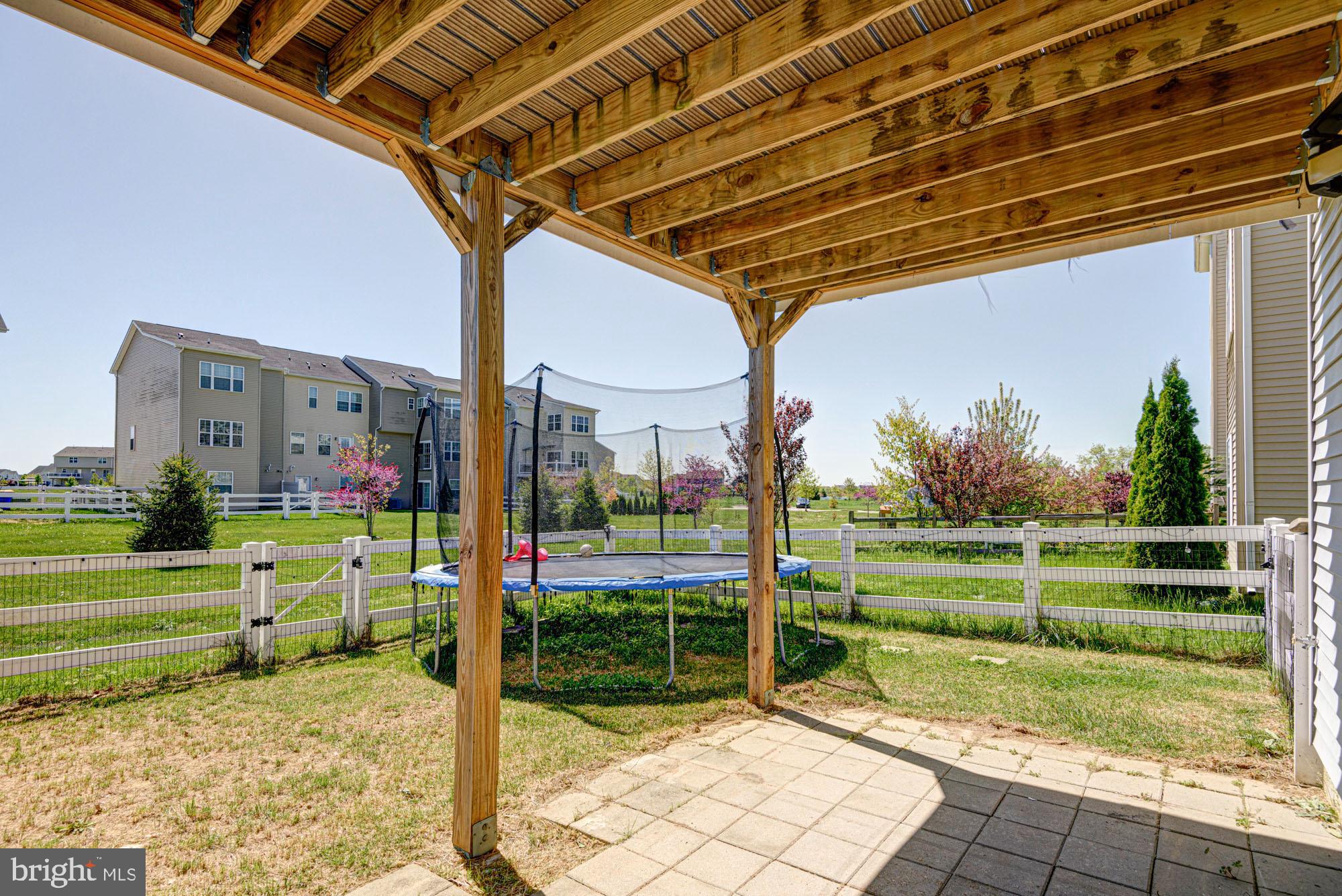 HYETTS CROSSING - Residential