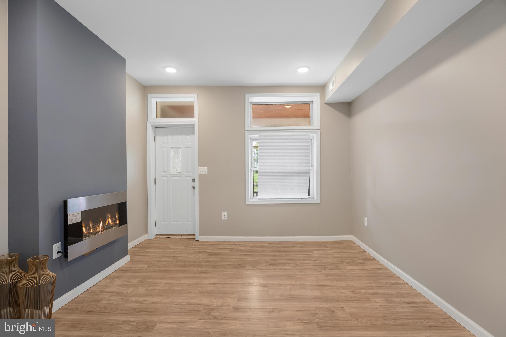 ASHBURTON - Residential Lease