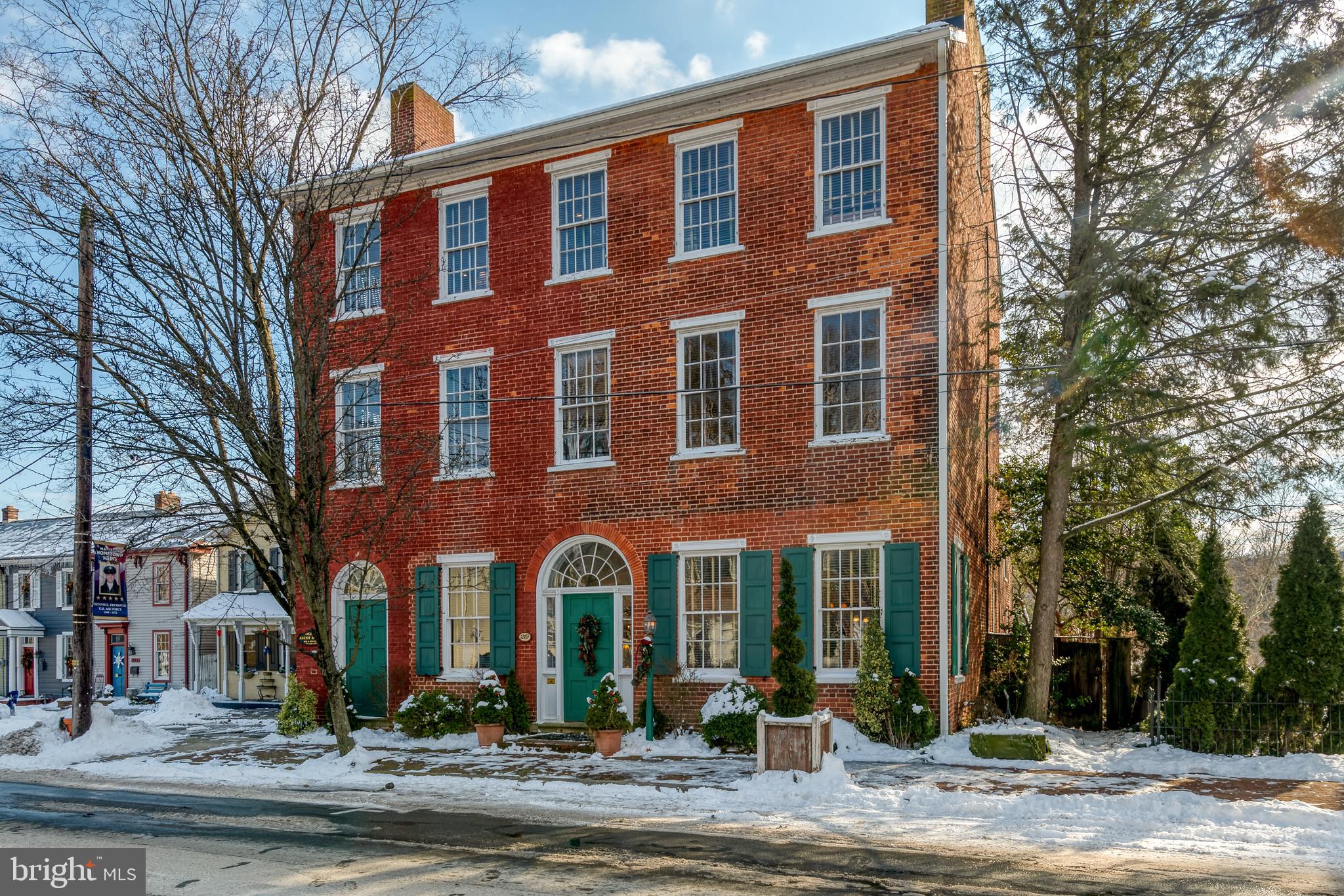 219 W MARKET STREET
