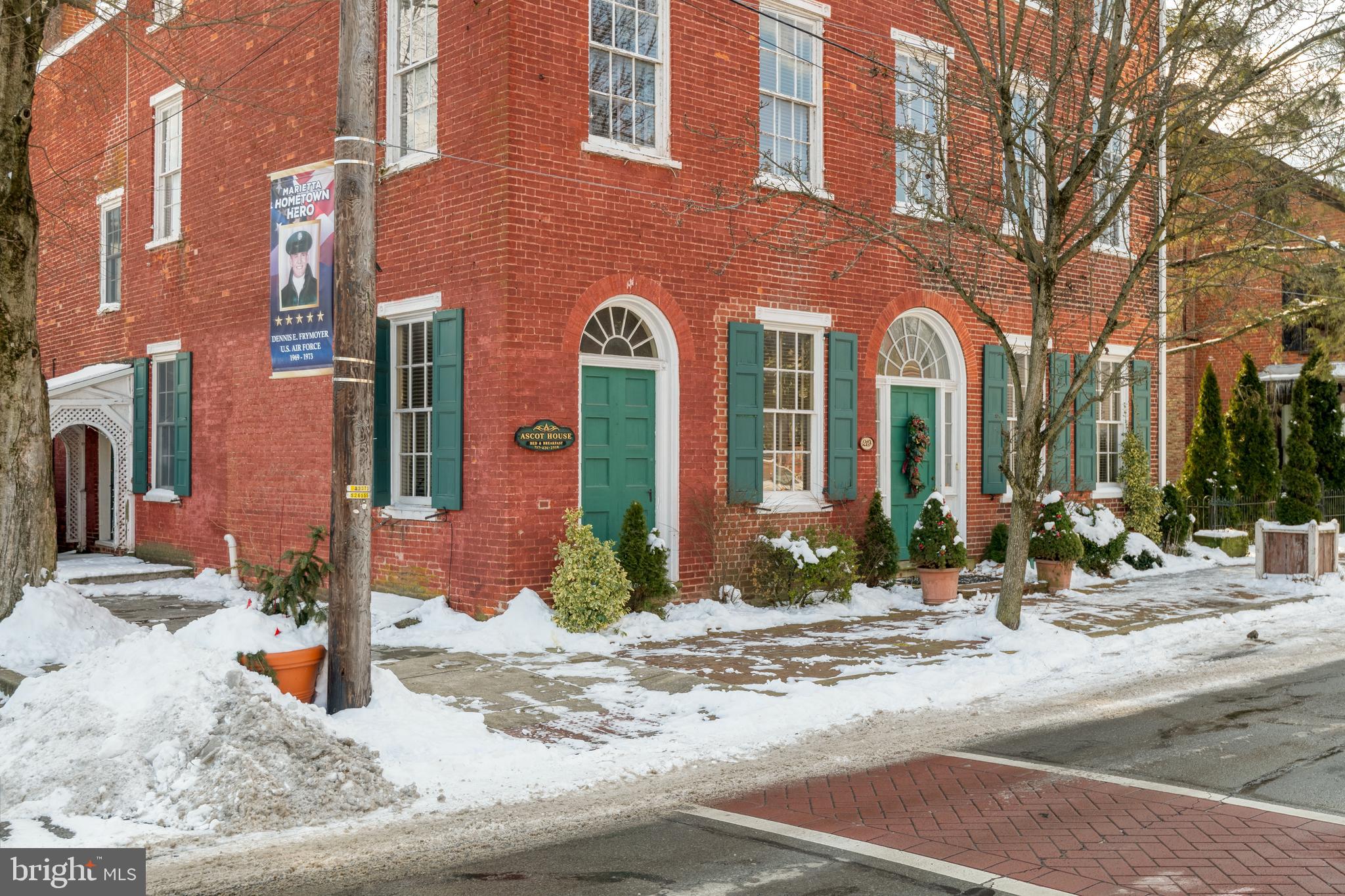 219 W MARKET STREET