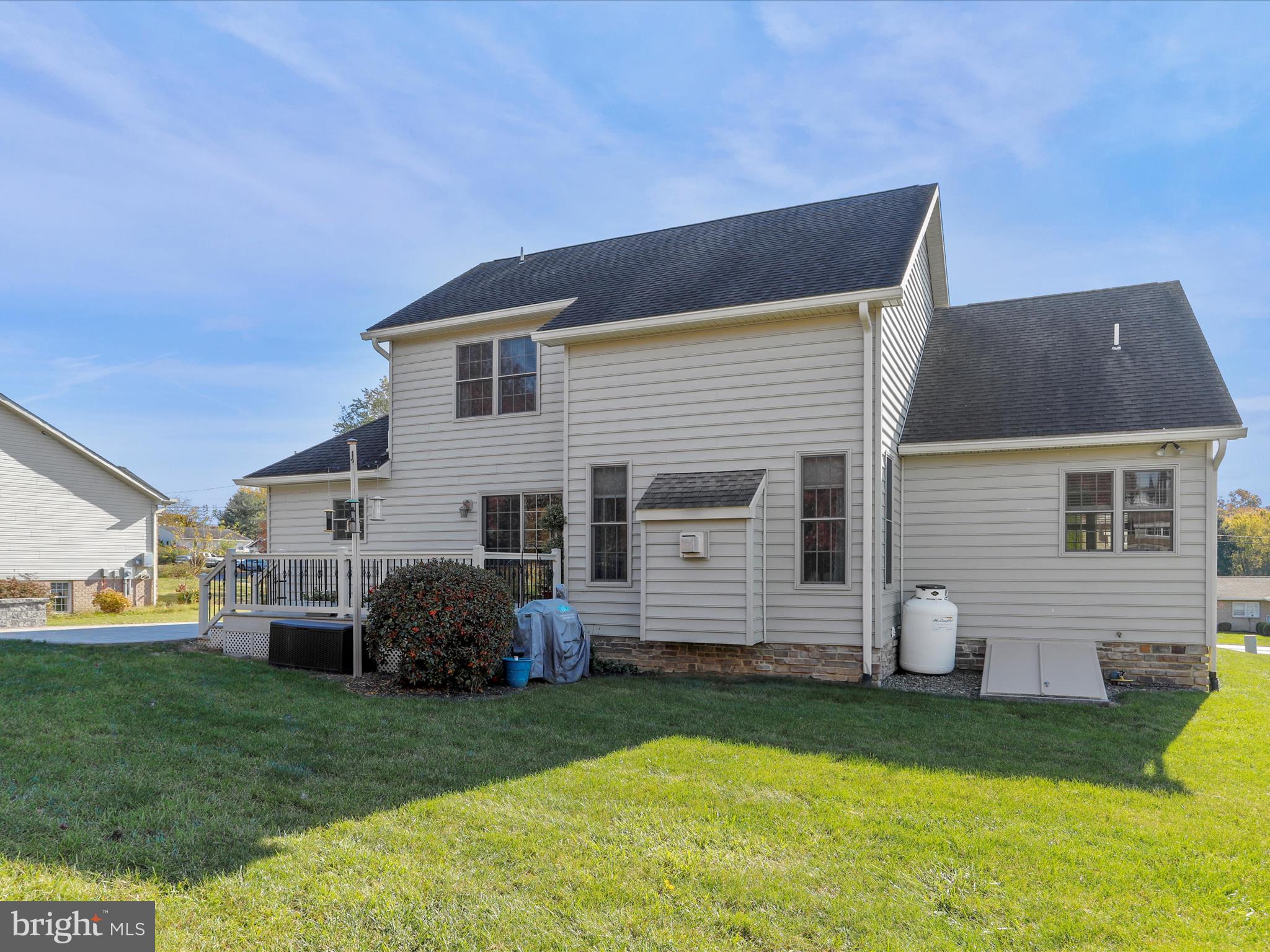 ORCHARD ESTATES - Residential