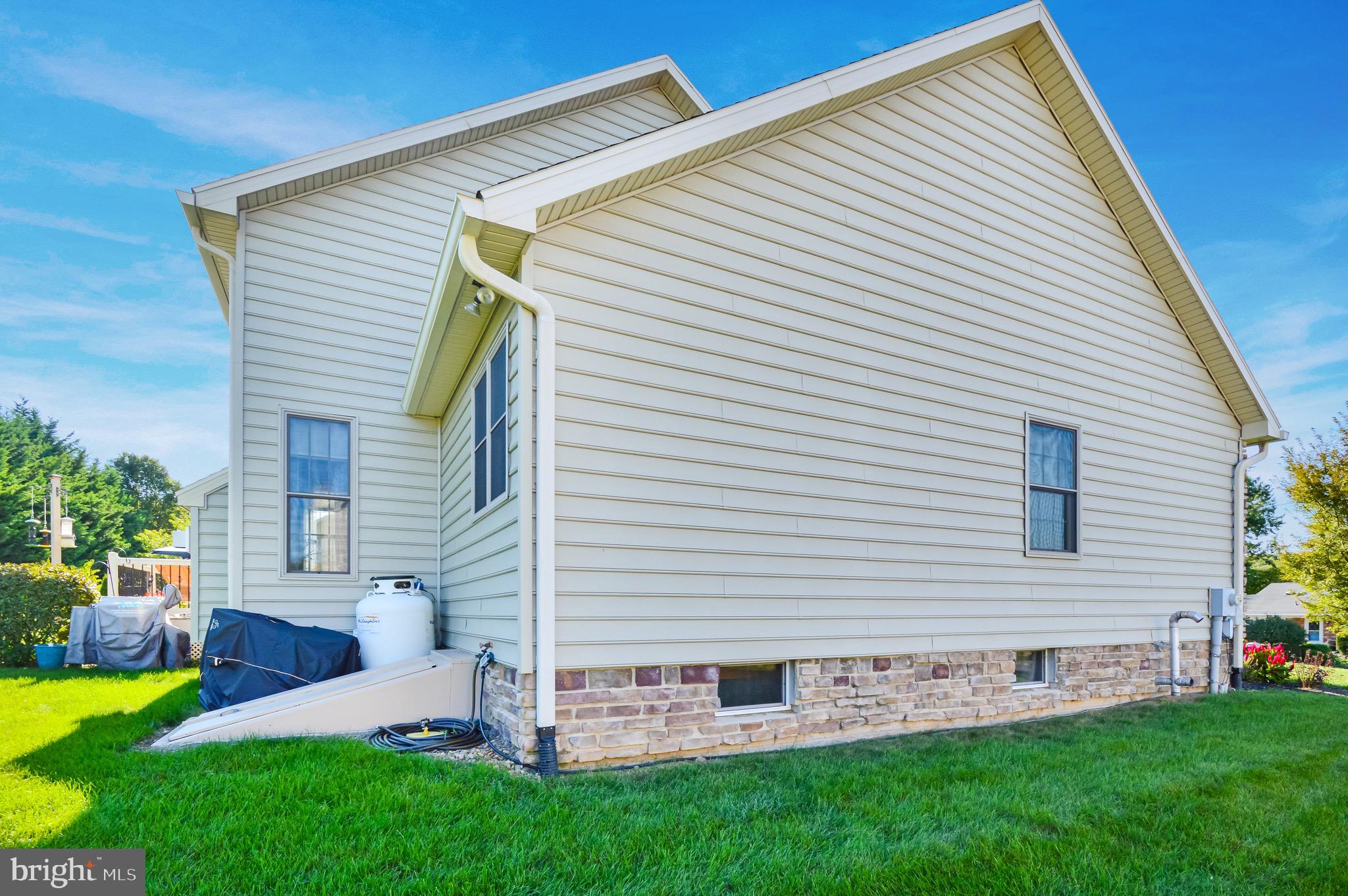 ORCHARD ESTATES - Residential