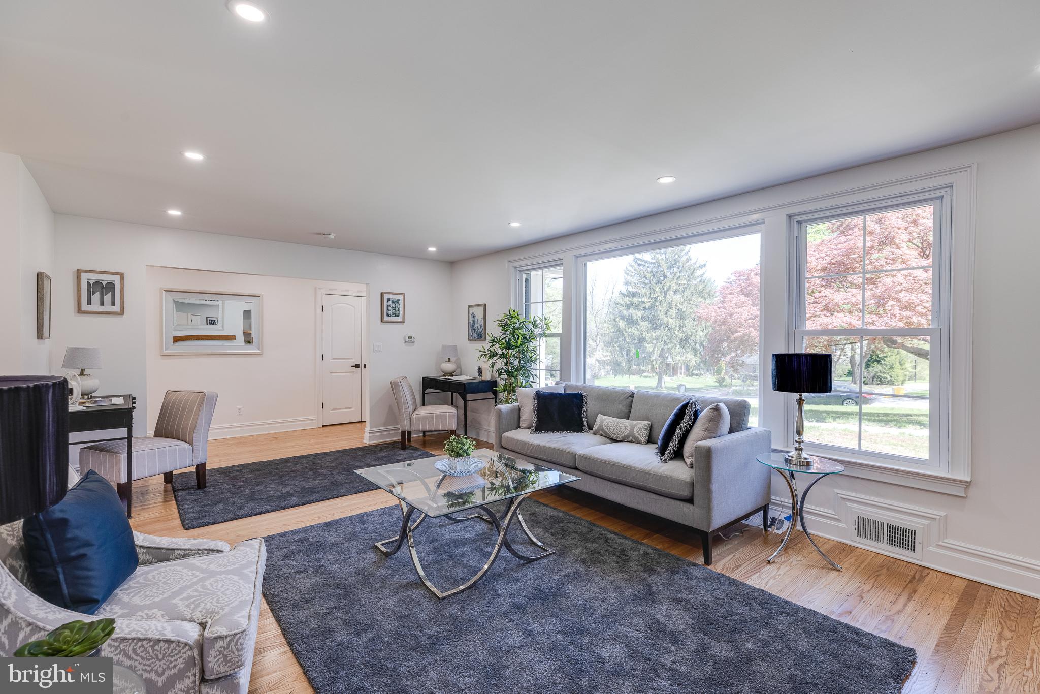 GLADWYNE - Residential