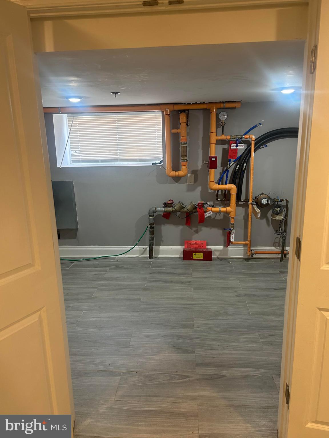 HUNTING PARK - Residential Income