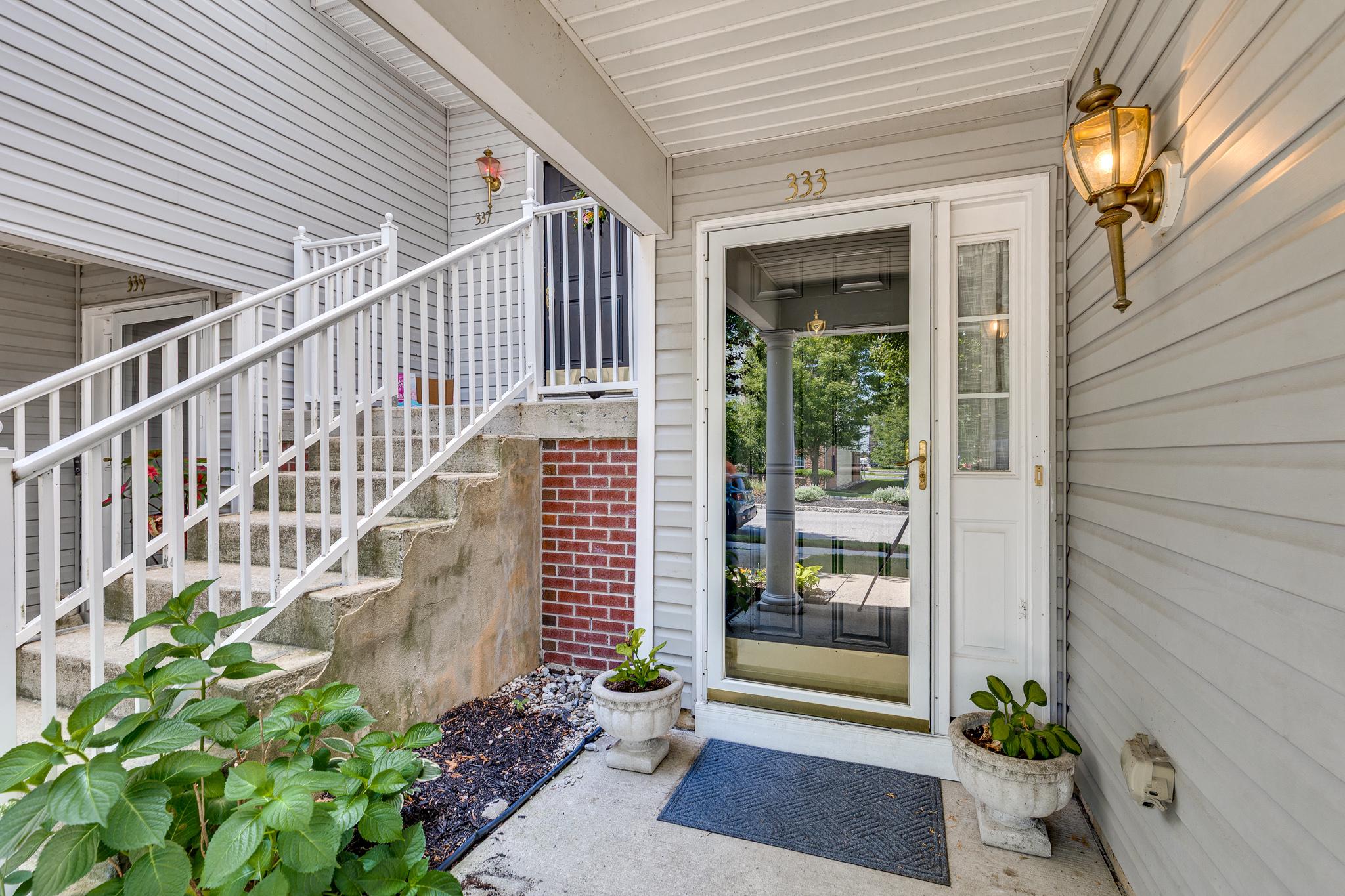 333 HARBOUR BOULEVARD