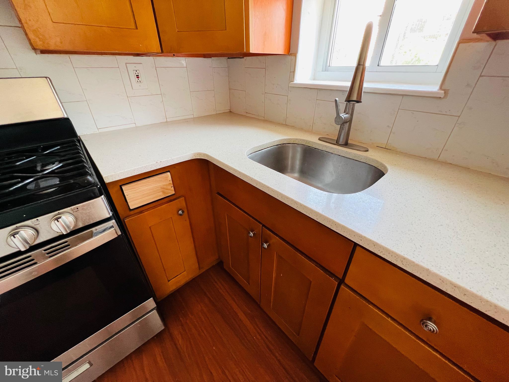 PHILADELPHIA (SOUTH) - Residential