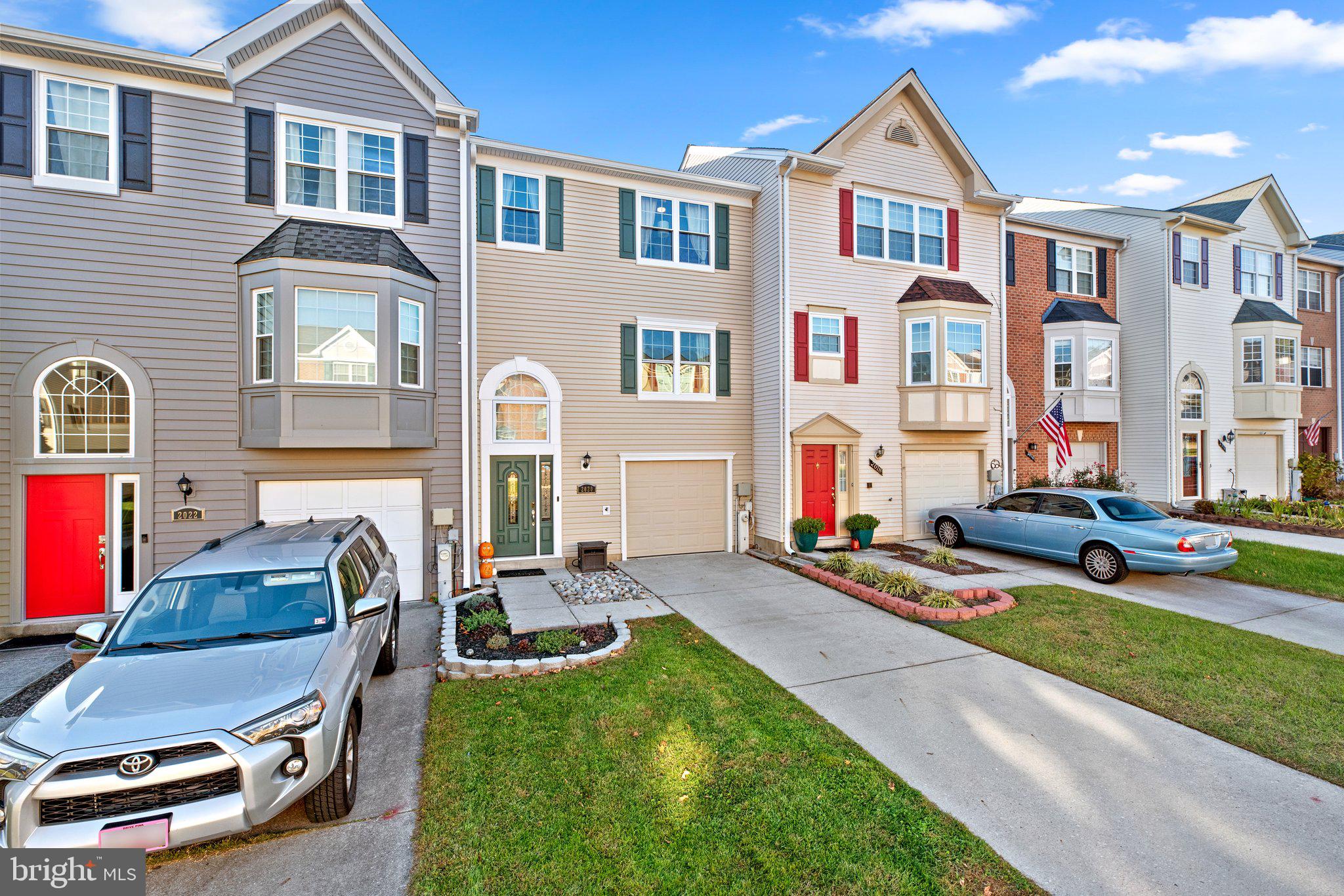 SEVEN OAKS - Residential