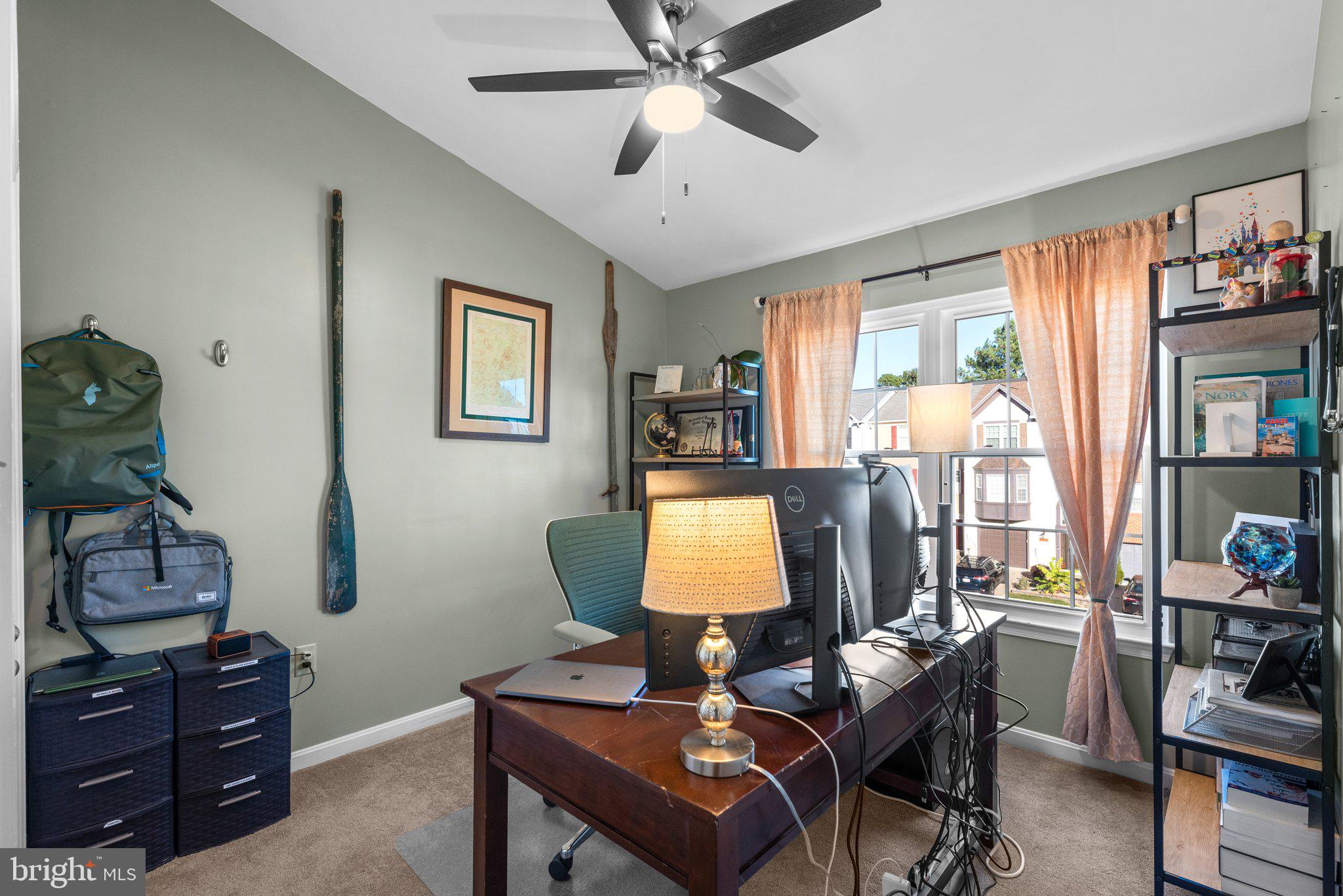 SEVEN OAKS - Residential