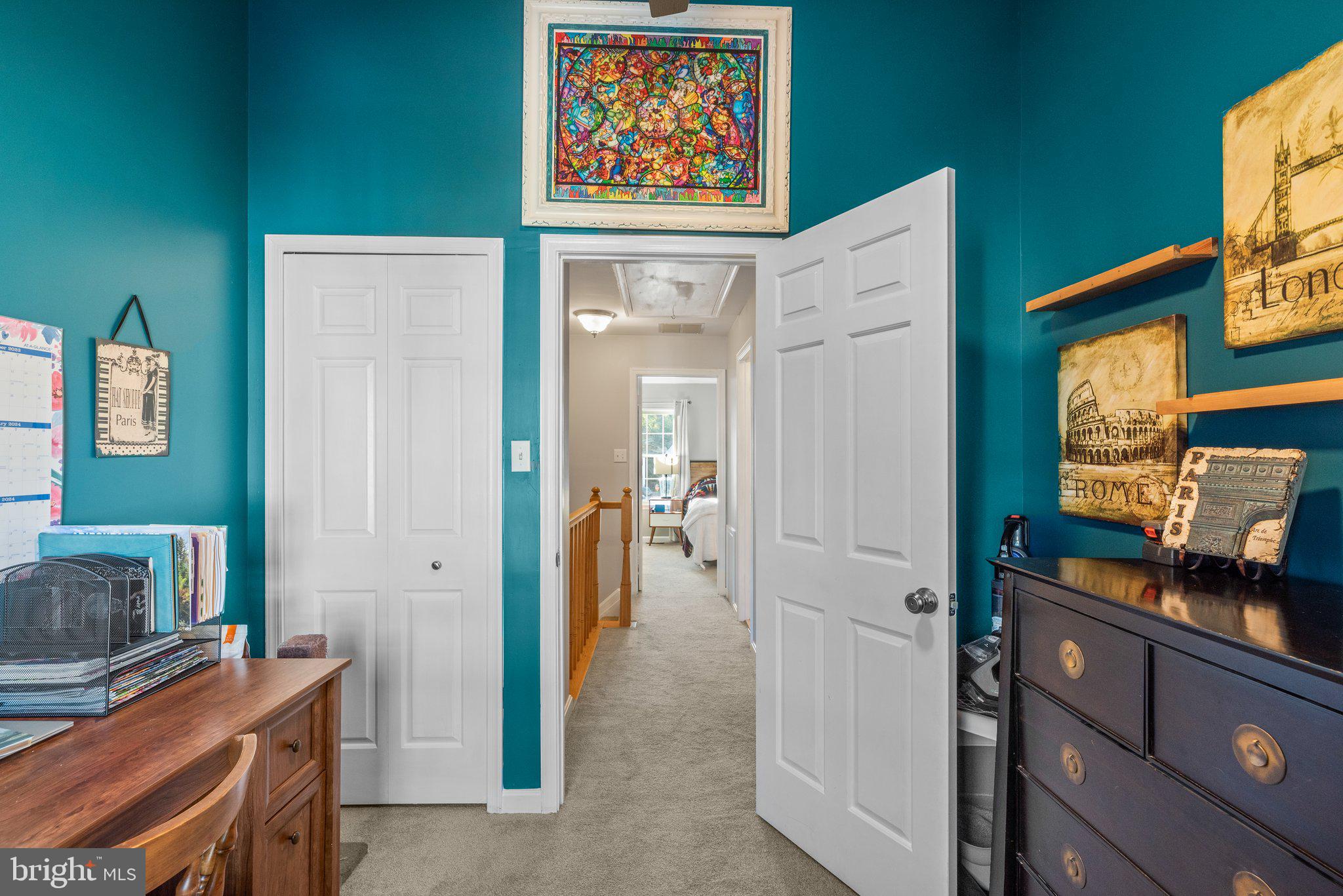 SEVEN OAKS - Residential