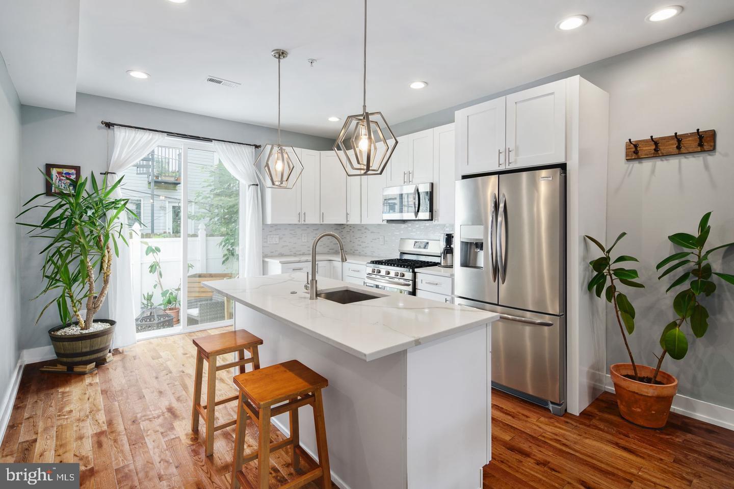 Available Early-mid April:
Don’t miss this stunning rental at 3006 W Thompson St! This is a 4-bedroom, 3-bathroom townhome with 3 outdoor spaces and modern finishes throughout. The first floor offers a straight-through floor plan filled with abundant sunlight. Wood floors and recessed lighting extend through the home, creating a warm and inviting atmosphere. The chef’s kitchen features stainless steel appliances, white cabinetry, a stylish backsplash, and a spacious island. Sliding glass doors lead to a private back patio, providing a perfect outdoor retreat. The second floor includes 2 bedrooms and a full bathroom. The top floor is dedicated to the primary suite with a walk-in closet, a private balcony, and a luxurious ensuite bath. Enjoy a wet bar and a rooftop deck offering additional outdoor space with stunning views. The finished basement includes another bedroom and a full bathroom. This home also features central air conditioning and a laundry area for added convenience. Call us today!
Lease Terms:
Generally, 1st month, 12th month, and 1 month security deposit due at, or prior to, lease signing. Other terms may be required by Landlord. $55 application fee per applicant. Pets are conditional on owner's approval and may require an additional fee, if accepted. (Generally, $500/dog and $250/cat). Tenants responsible for: electricity, gas, cable/internet, and water. Landlord Requirements: Applicants to make 3x the monthly rent in verifiable net income, credit history to be considered (i.e. no active collections), no evictions within the past 4 years, and must have a verifiable rental history with on-time rental payments. Exceptions to this criteria may exist under the law and will be considered.