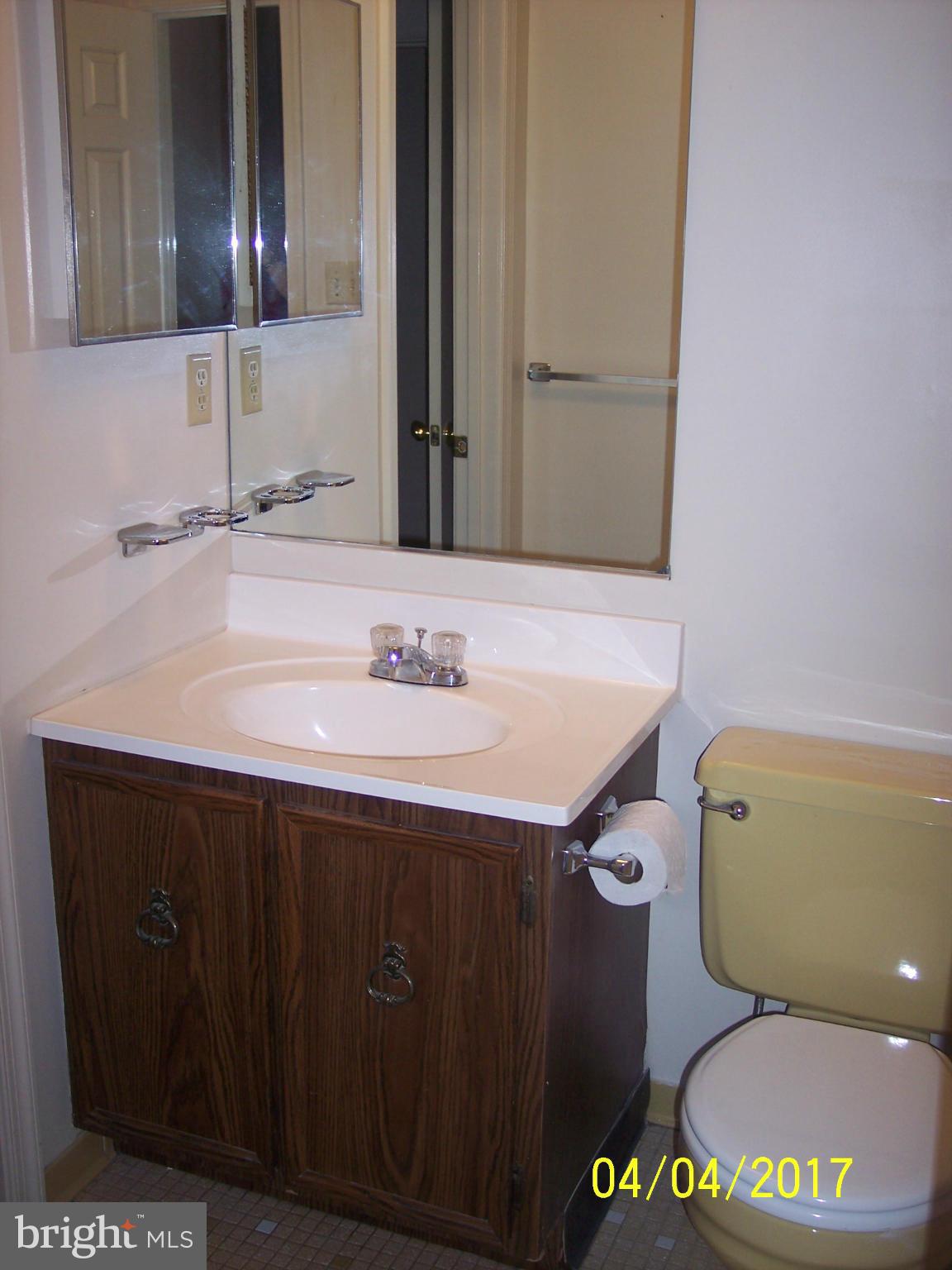 ST CHARLES WAKEFIELD - Residential Lease