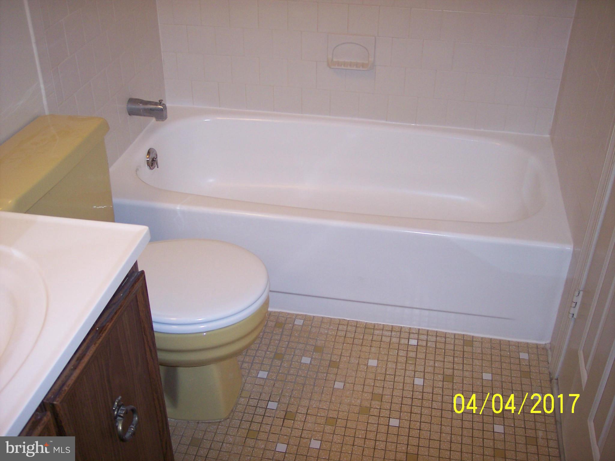 ST CHARLES WAKEFIELD - Residential Lease