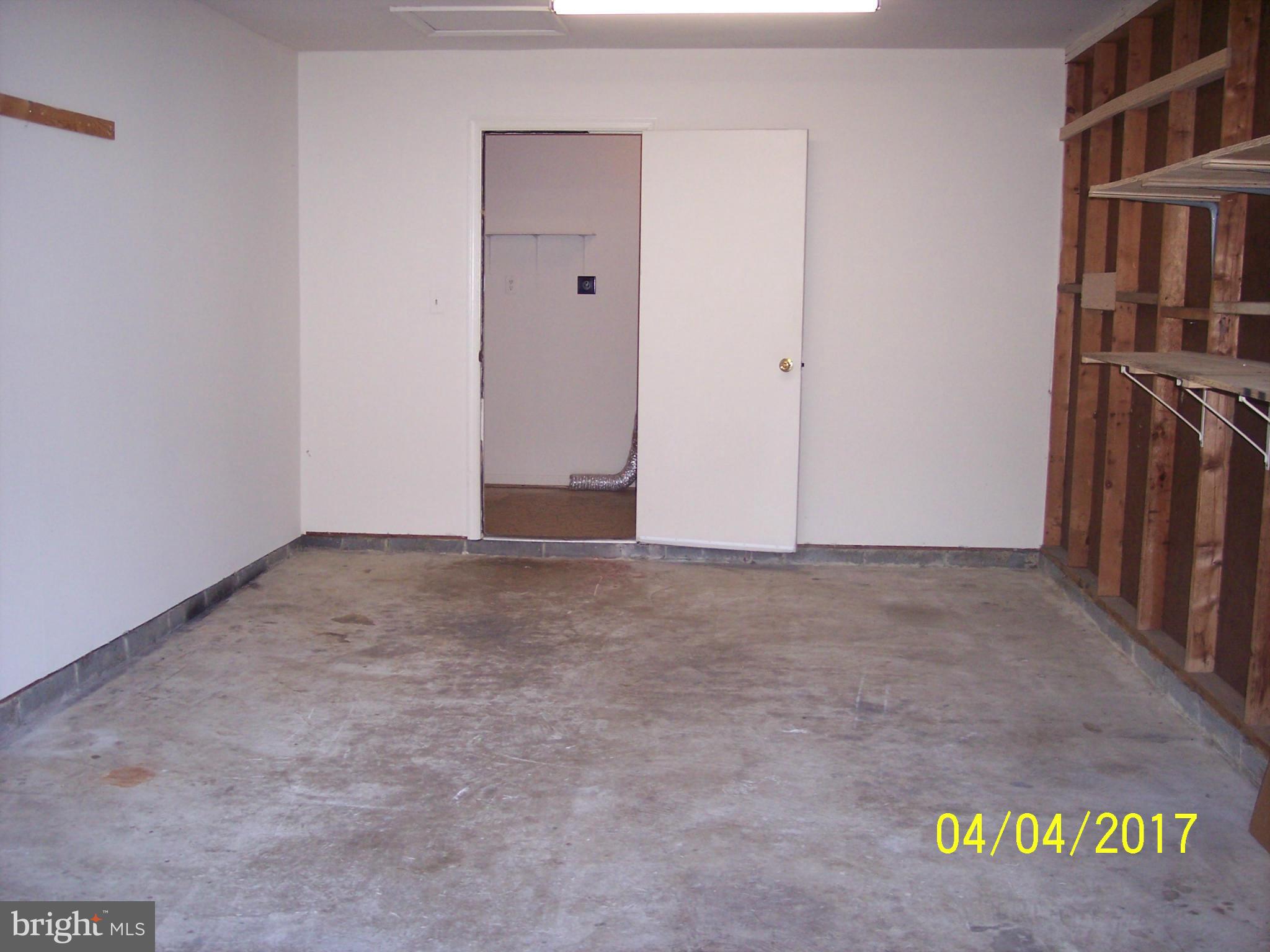 ST CHARLES WAKEFIELD - Residential Lease