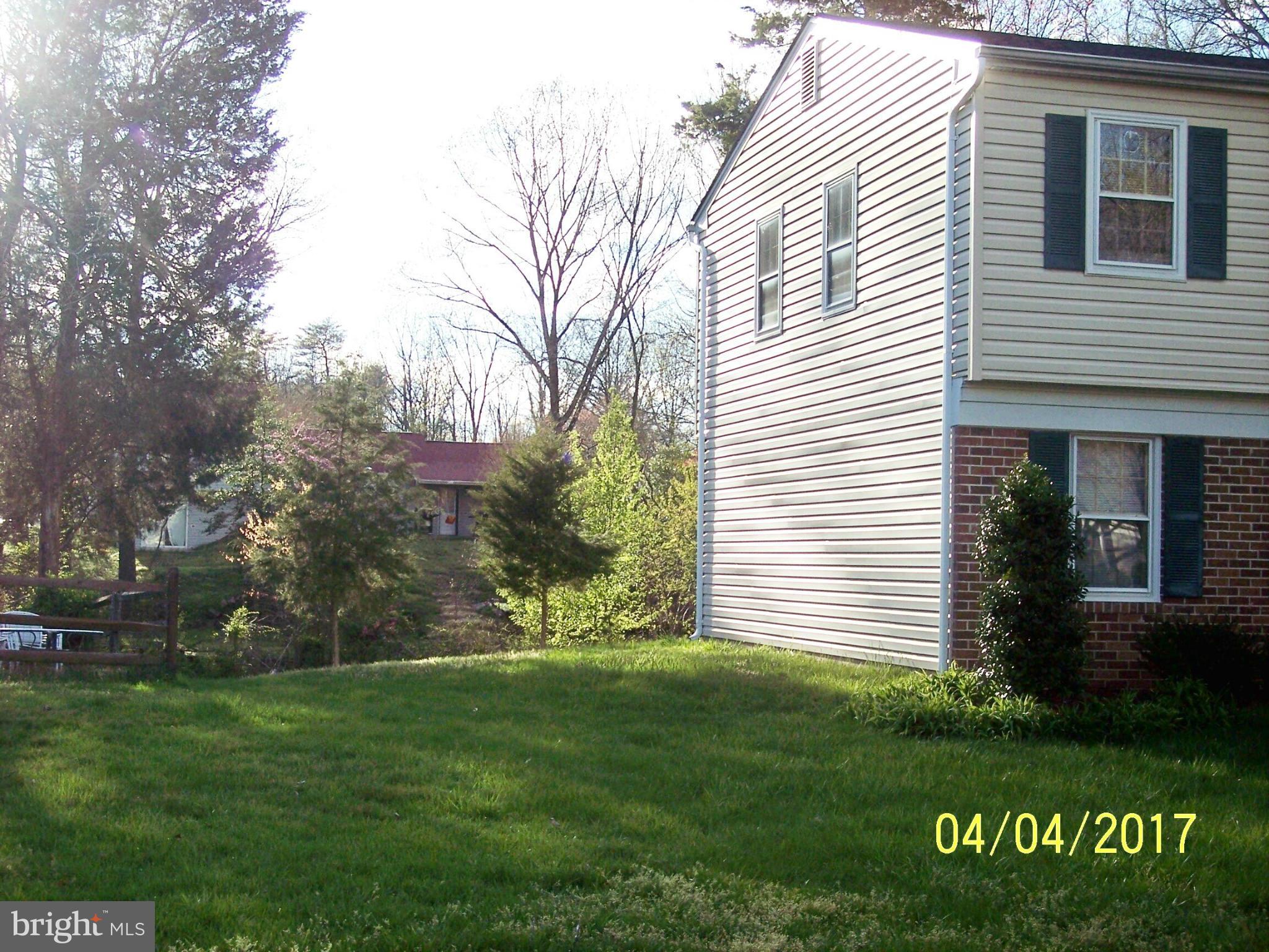 ST CHARLES WAKEFIELD - Residential Lease