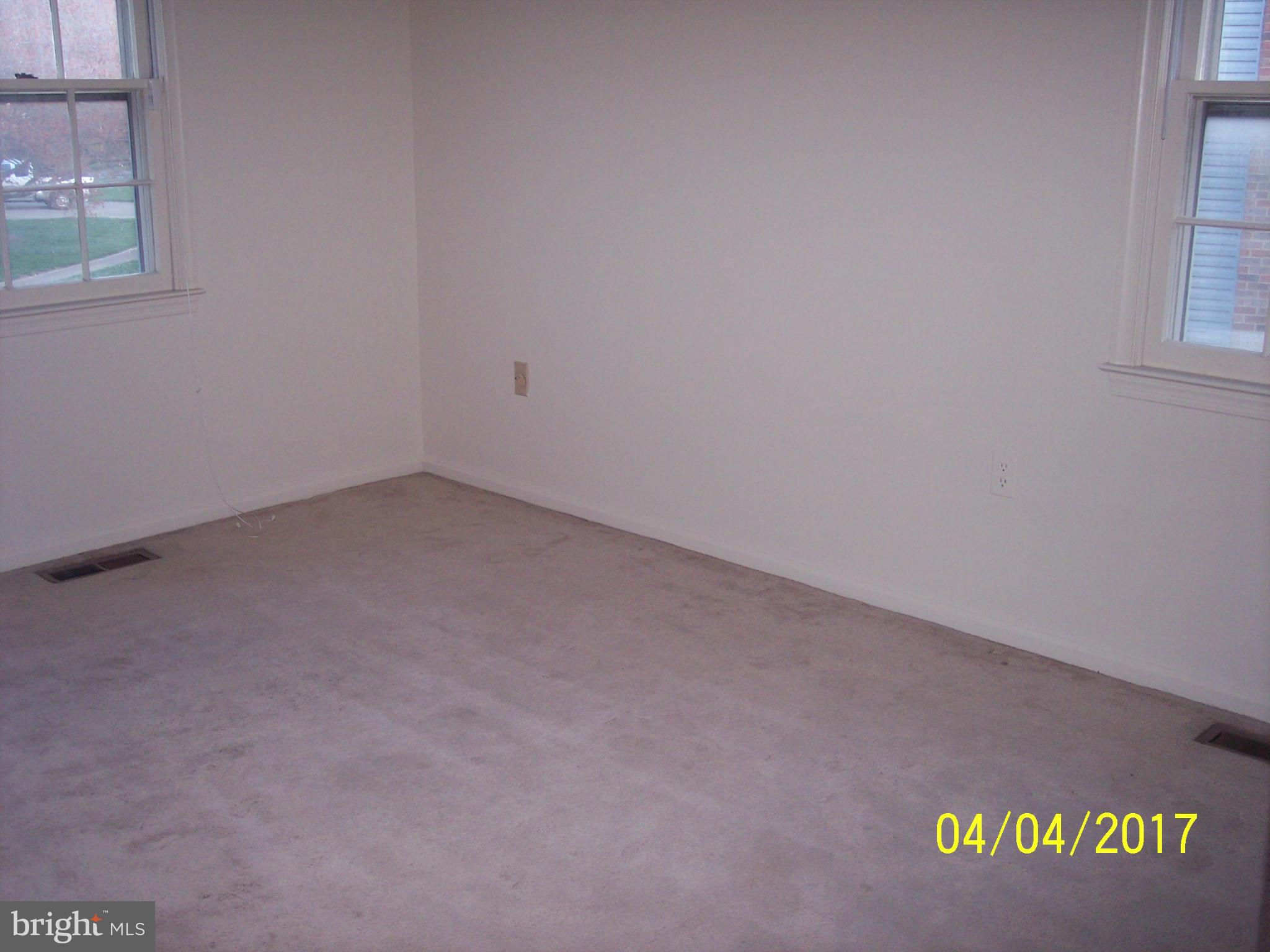 ST CHARLES WAKEFIELD - Residential Lease