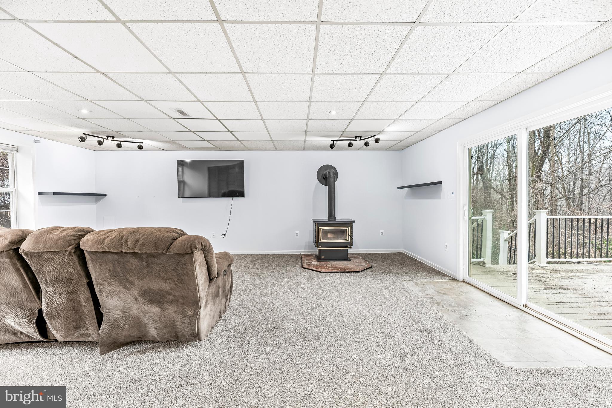 PARKERS CREEK KNOLLS - Residential