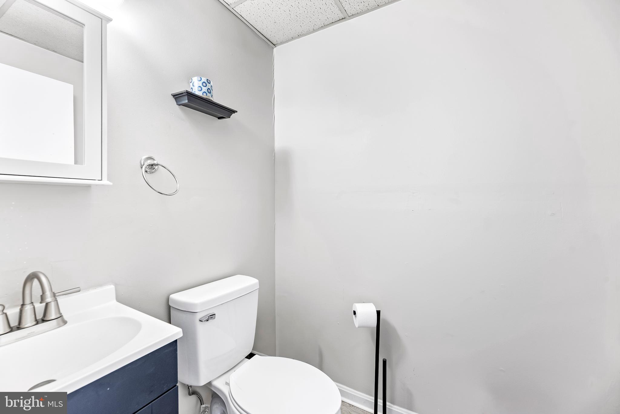 PARKERS CREEK KNOLLS - Residential