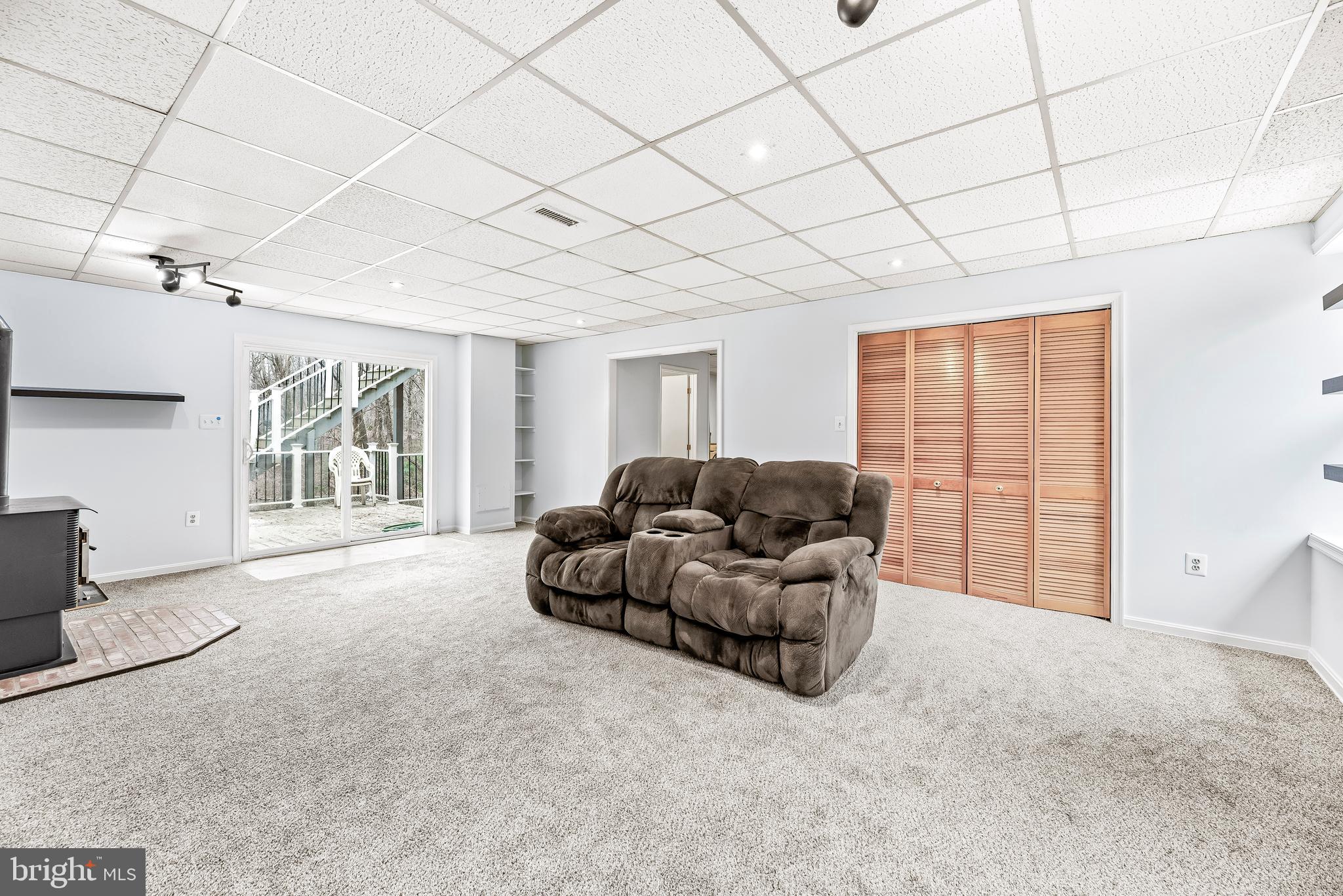 PARKERS CREEK KNOLLS - Residential