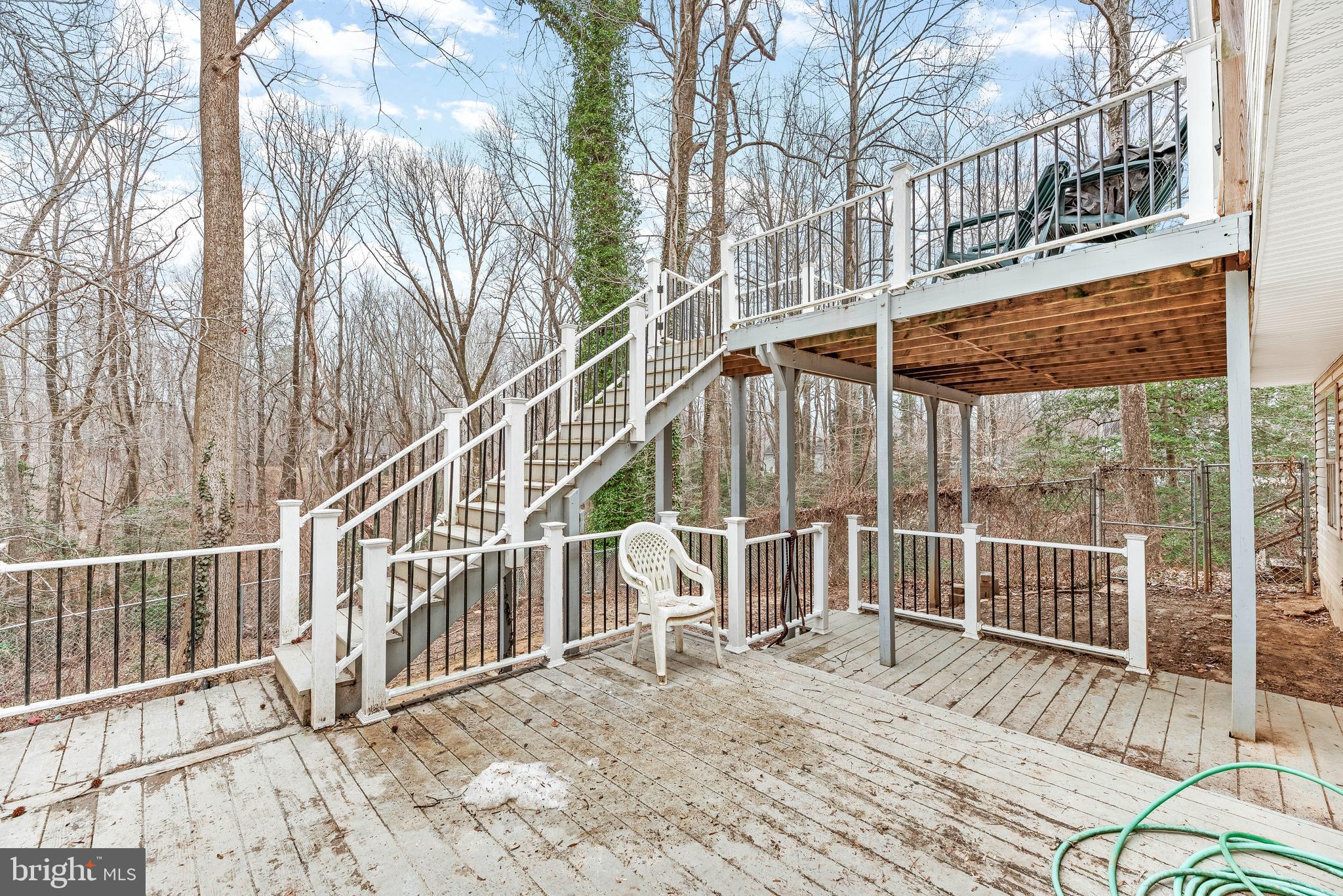 PARKERS CREEK KNOLLS - Residential